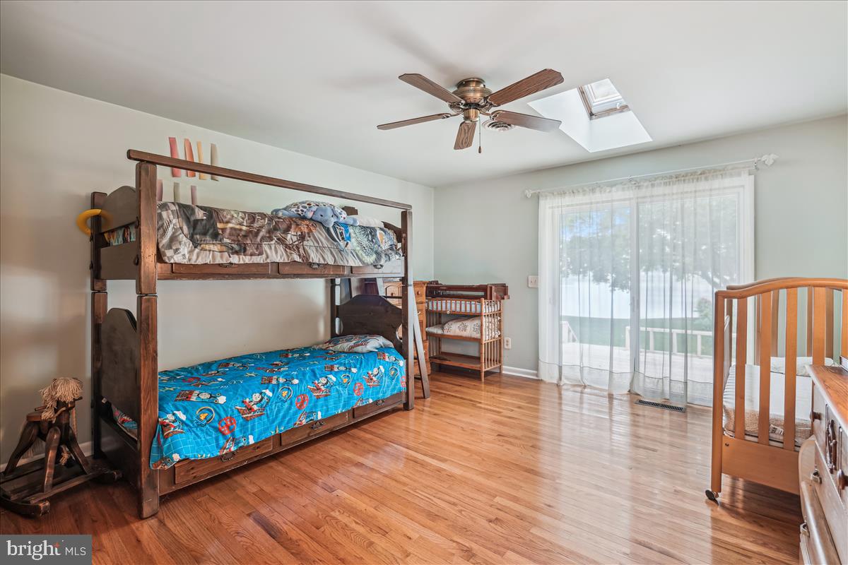 GOVERNOR GRASON MANOR - Residential