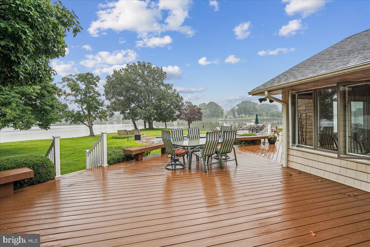 GOVERNOR GRASON MANOR - Residential