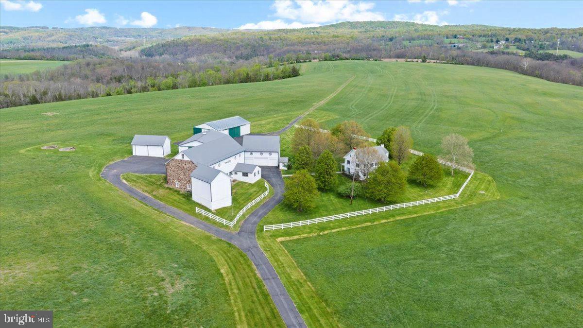 KINTNERSVILLE - Residential