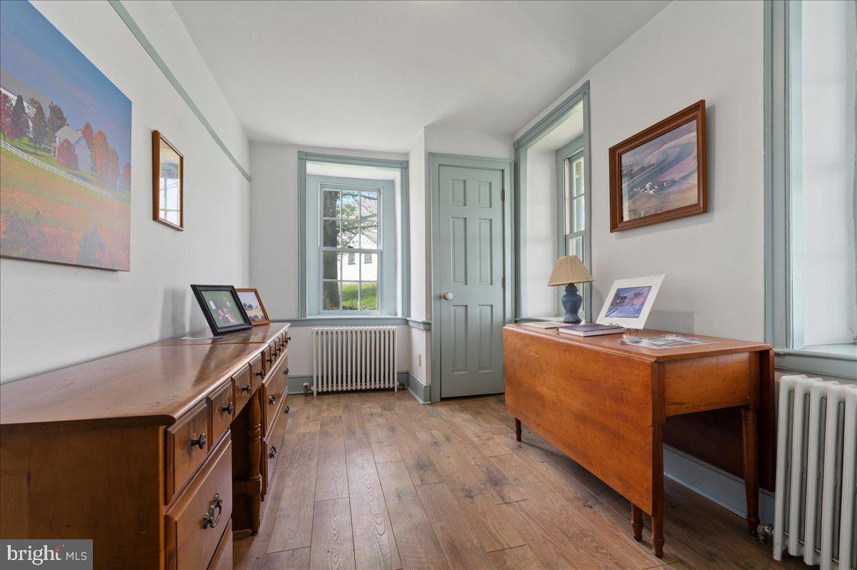 KINTNERSVILLE - Residential