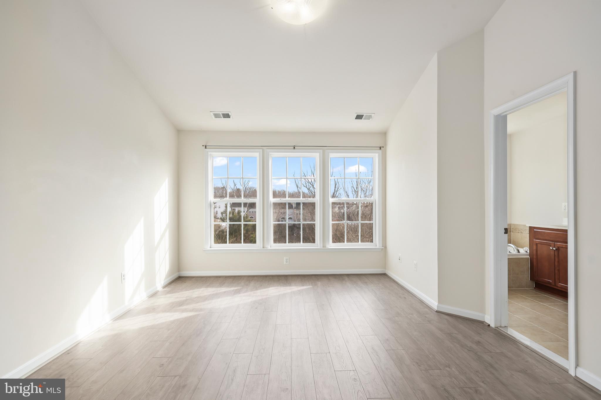 RIPPON LANDING - Residential