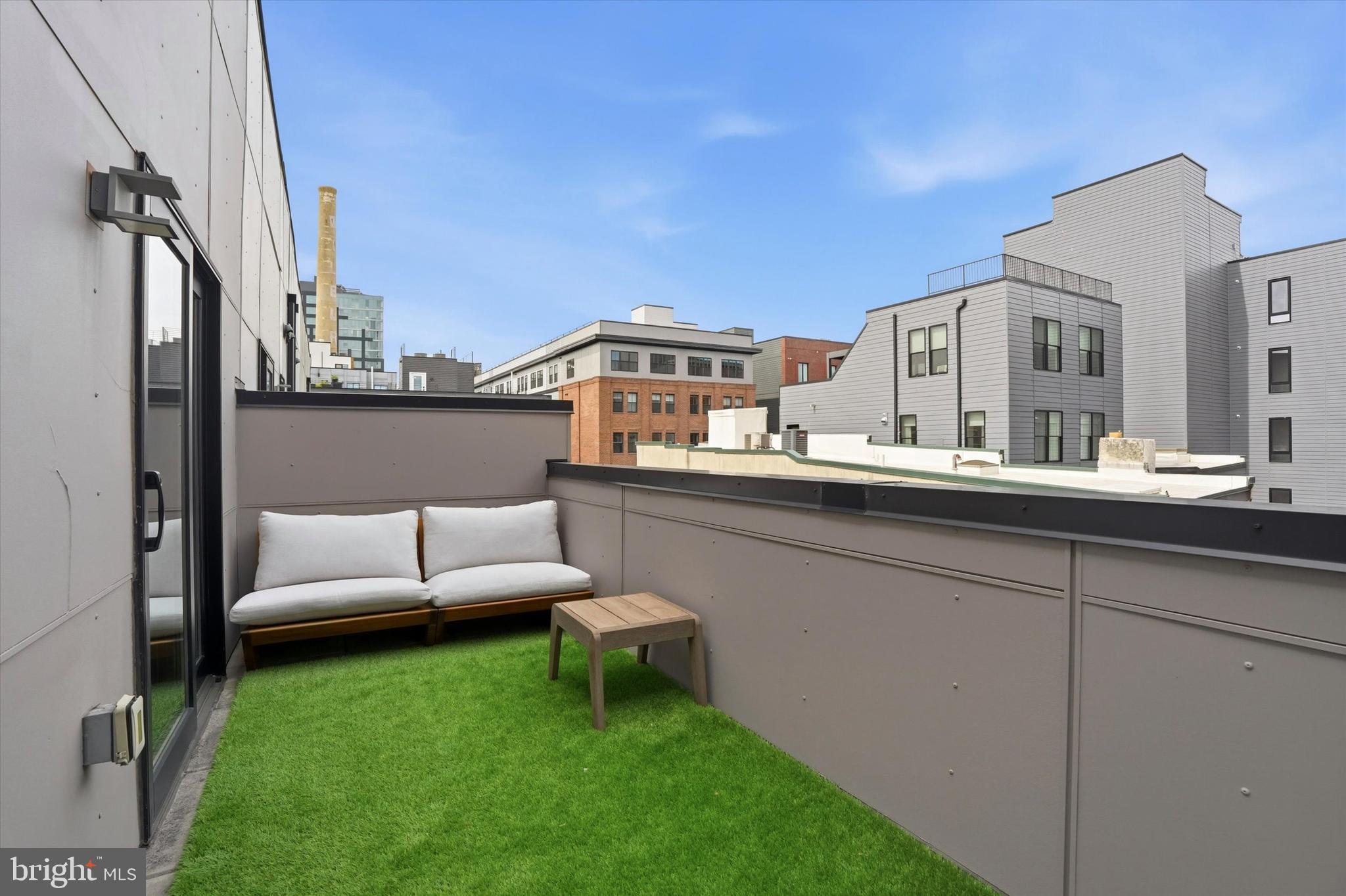 OLD CITY - Residential