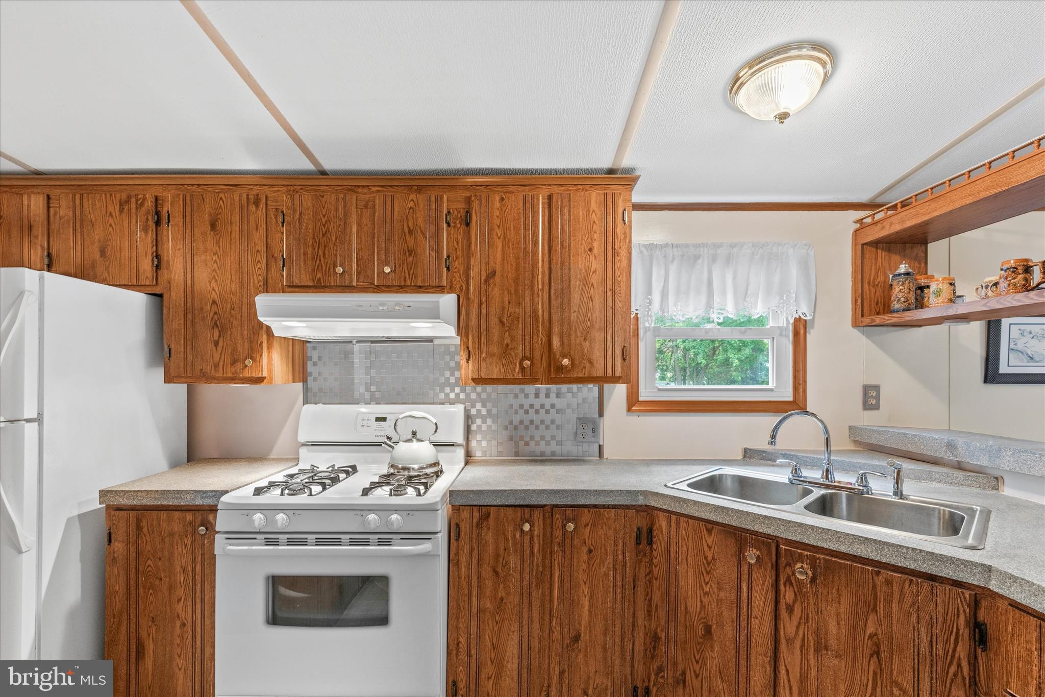 AVALON PARK - Residential