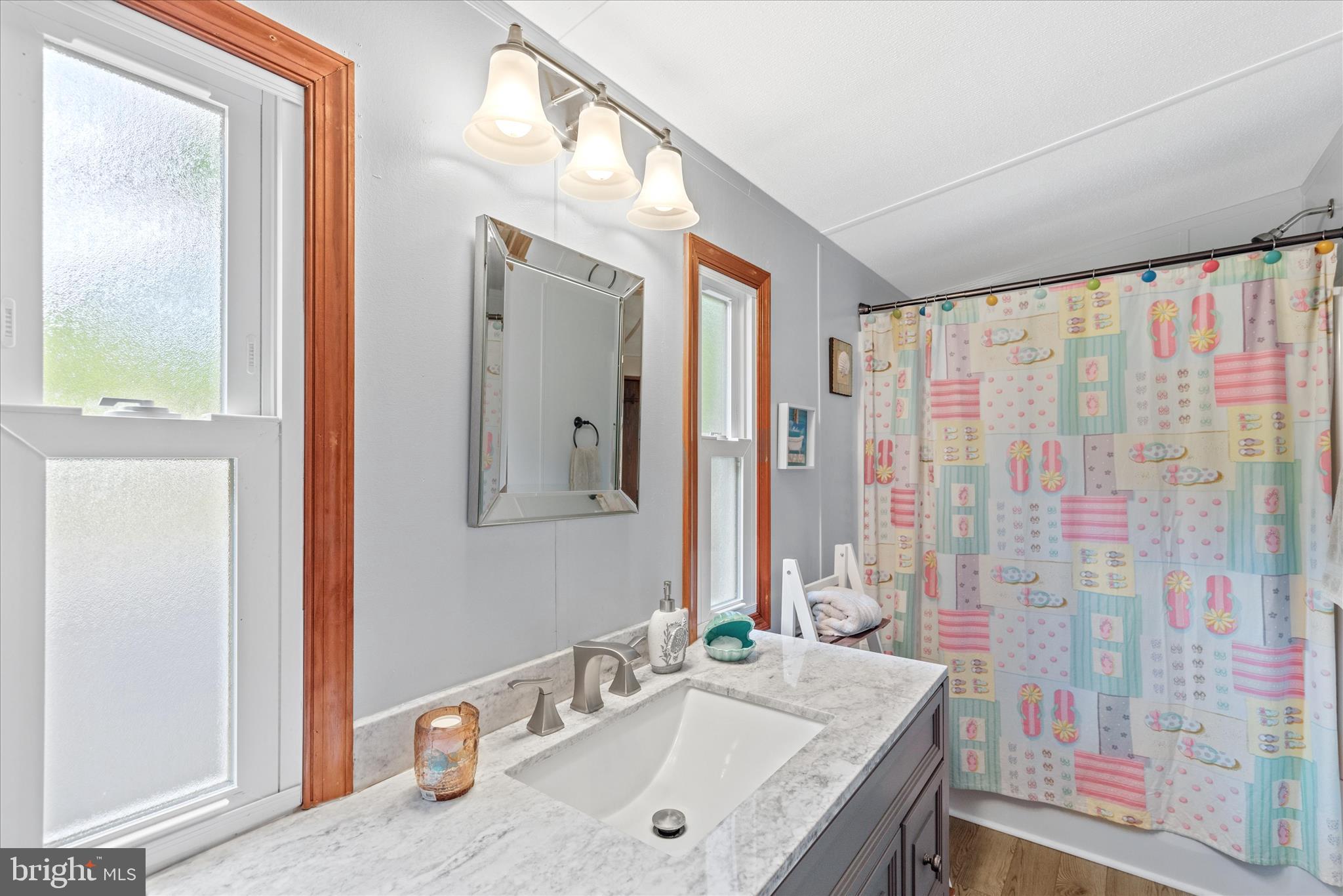 AVALON PARK - Residential