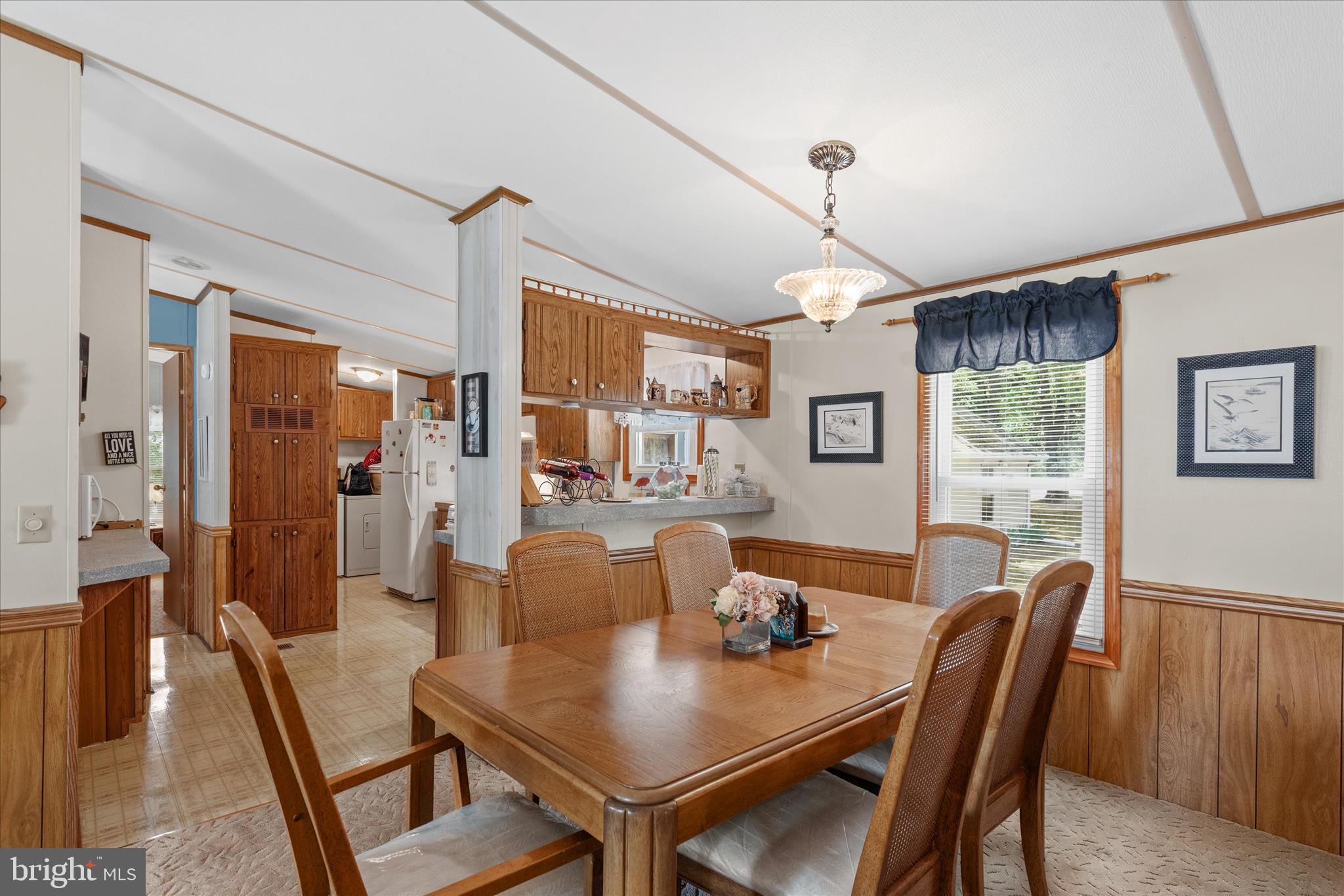 AVALON PARK - Residential
