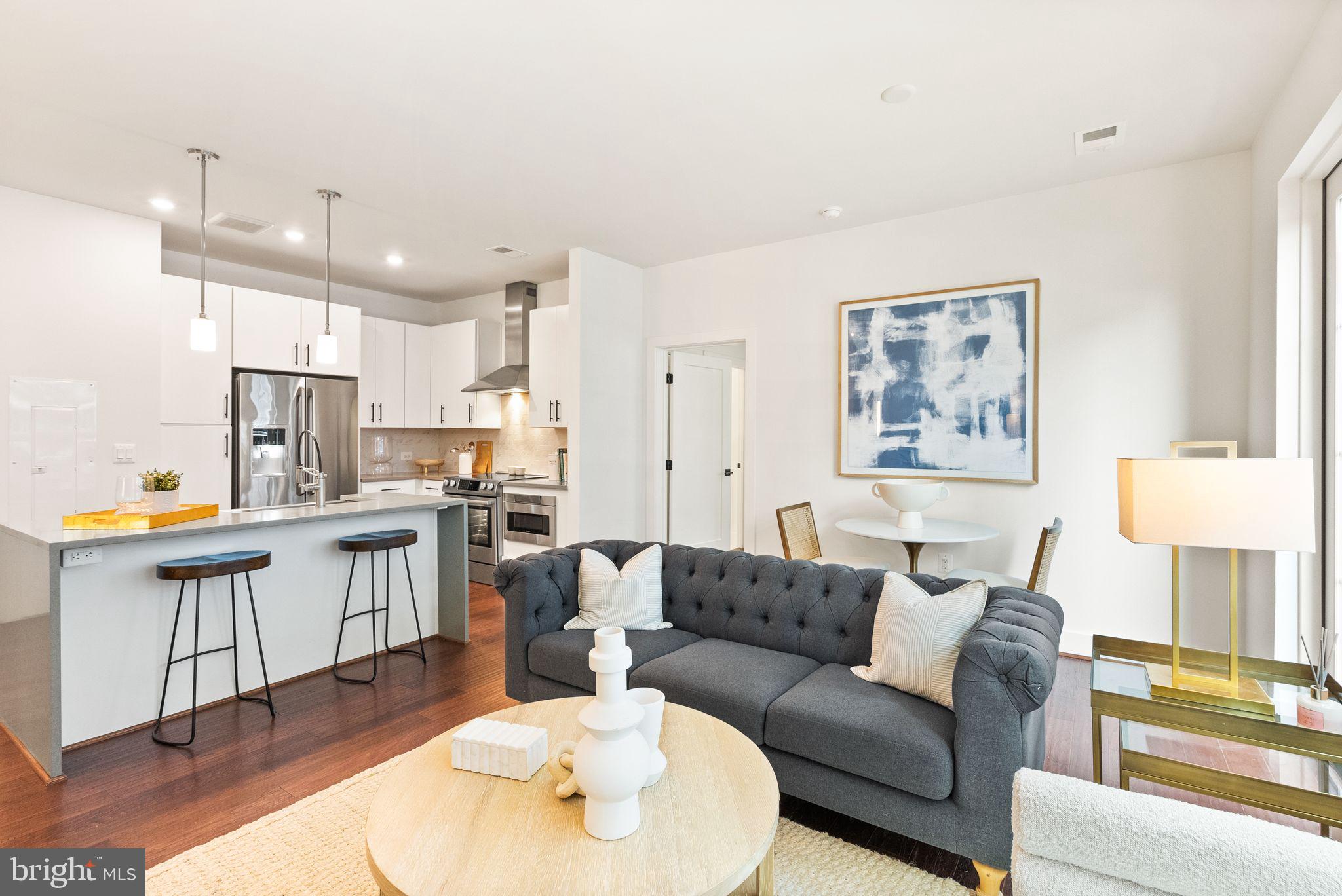 KEY AND NASH - Residential