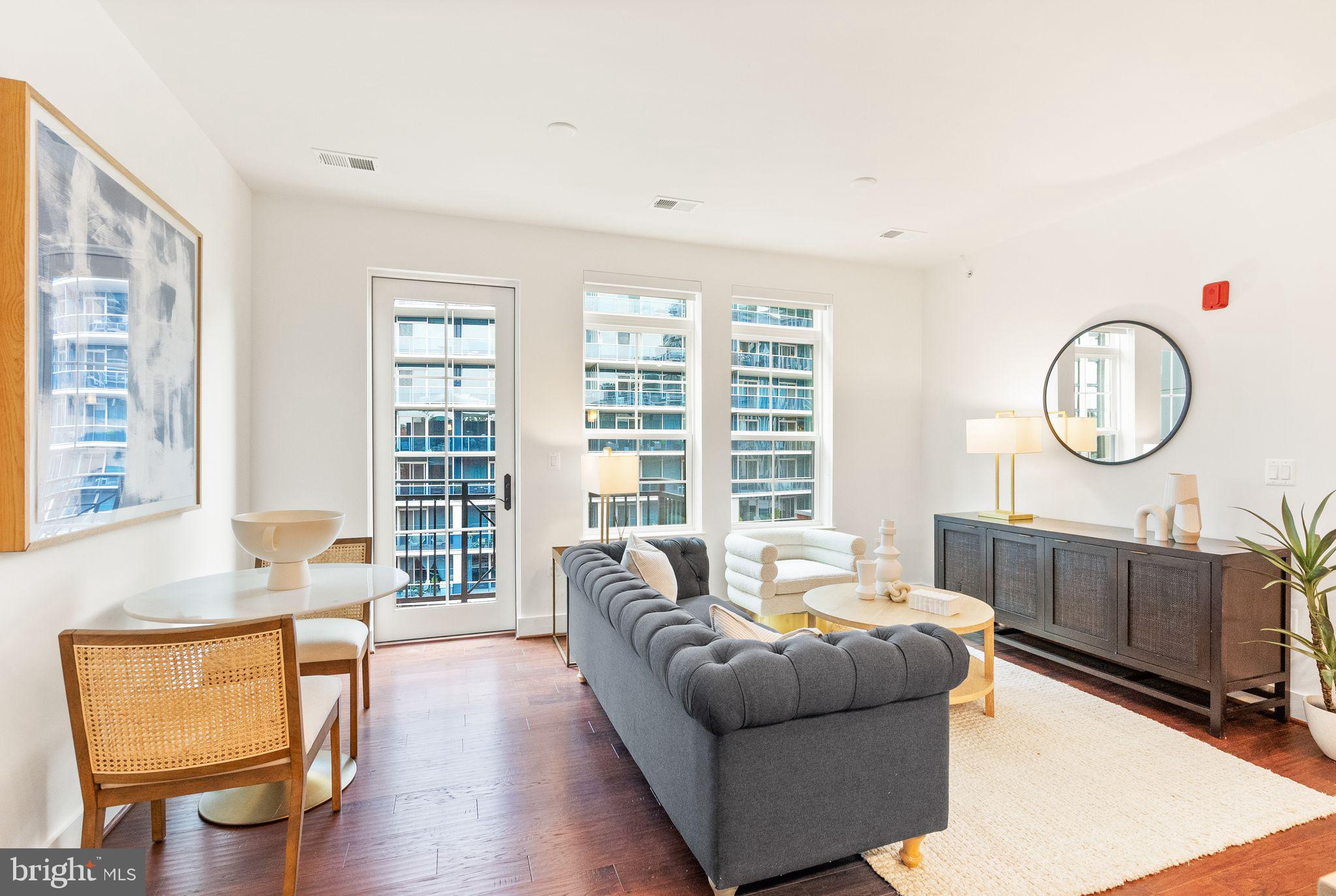 KEY AND NASH - Residential