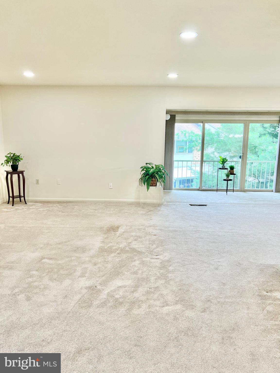 MONTGOMERY MUTUAL COOP - Residential