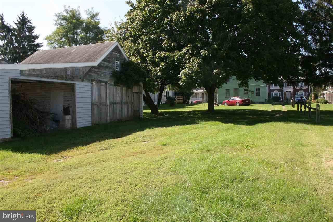 LITTLESTOWN - Residential