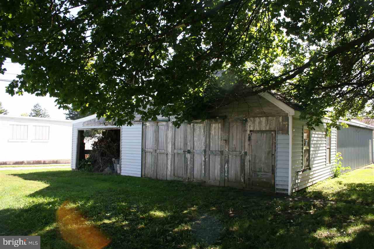 LITTLESTOWN - Residential