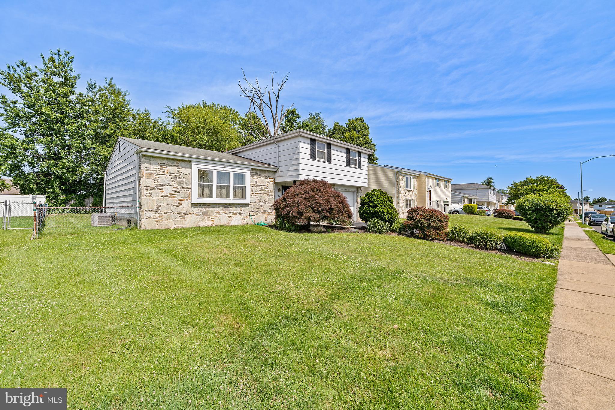BROOKWOOD ESTS - Residential