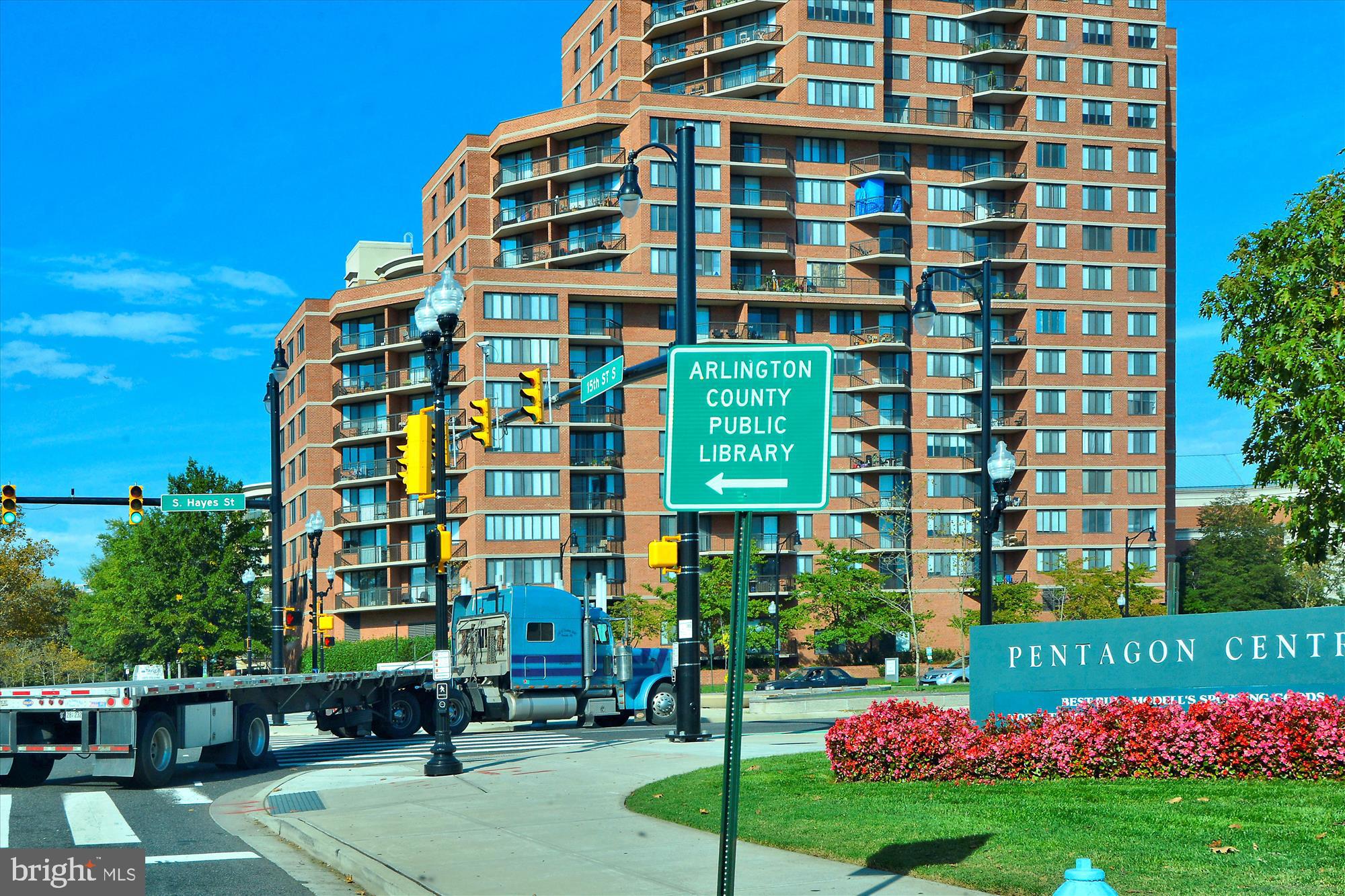 GROVE AT ARLINGTON - Residential