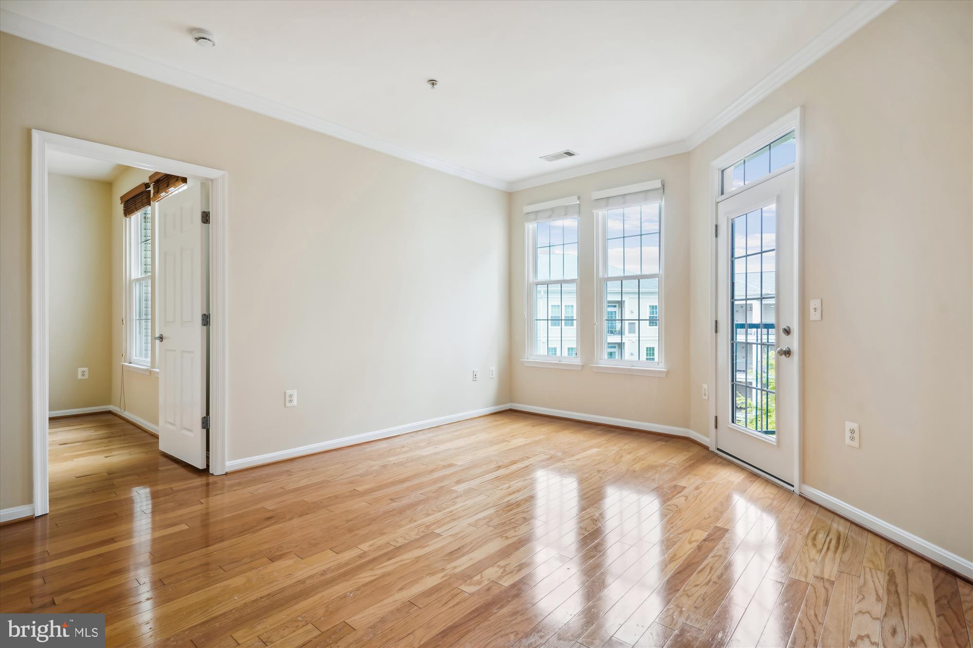 Welcome to your fabulous Arlington condo!
This stunning two-bedroom condo is situated in a prime Arlington location. Featuring elegant hardwood flooring, sleek stainless steel appliances, quartz countertop, and a convenient gas range, this home is designed for modern living. Enjoy the serene courtyard view from your private balcony and the convenience of an in-unit washer and dryer. The unit is not adjacent to neighboring units on either side, ensuring a quiet and cozy home. Parking space # is 199. 

The amenities in this community are exceptional, including a fully-equipped gym, a cozy library, a movie room, and a refreshing pool with locker room facilities. The dedicated package room ensures all your deliveries are safe and secure. Take advantage of the BBQ grills and picnic tables in the courtyards for outdoor entertaining.

Commuting is a breeze with easy access to DC, Pentagon City, and Shirlington Station. Don't miss this opportunity to call this exceptional condo your home!

Updates to the Condo:

2017: New HVAC unit and water heater
2017: New dishwasher
2020/2021: New windows (installed by HOA)
2022: New washer and dryer