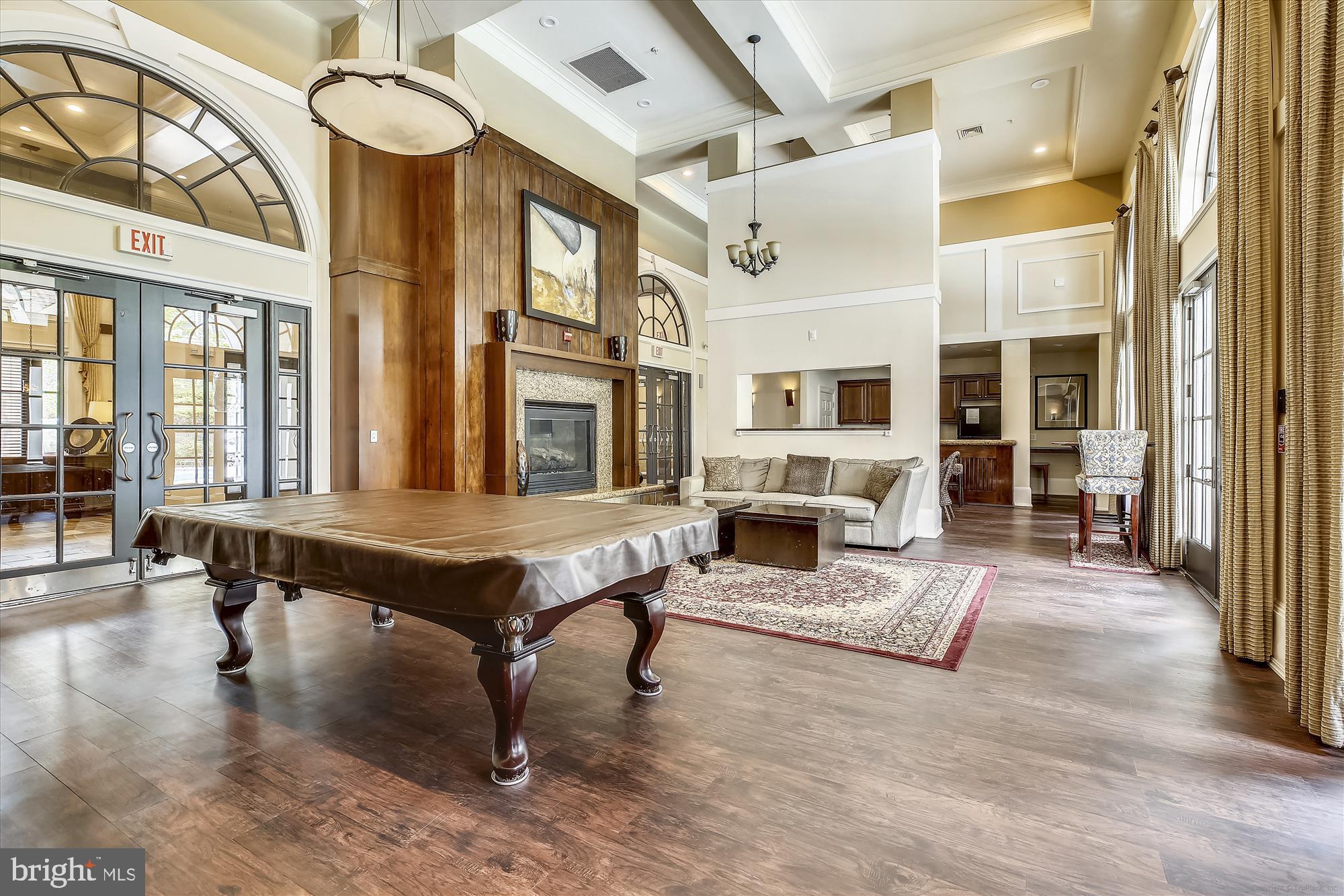 GROVE AT ARLINGTON - Residential
