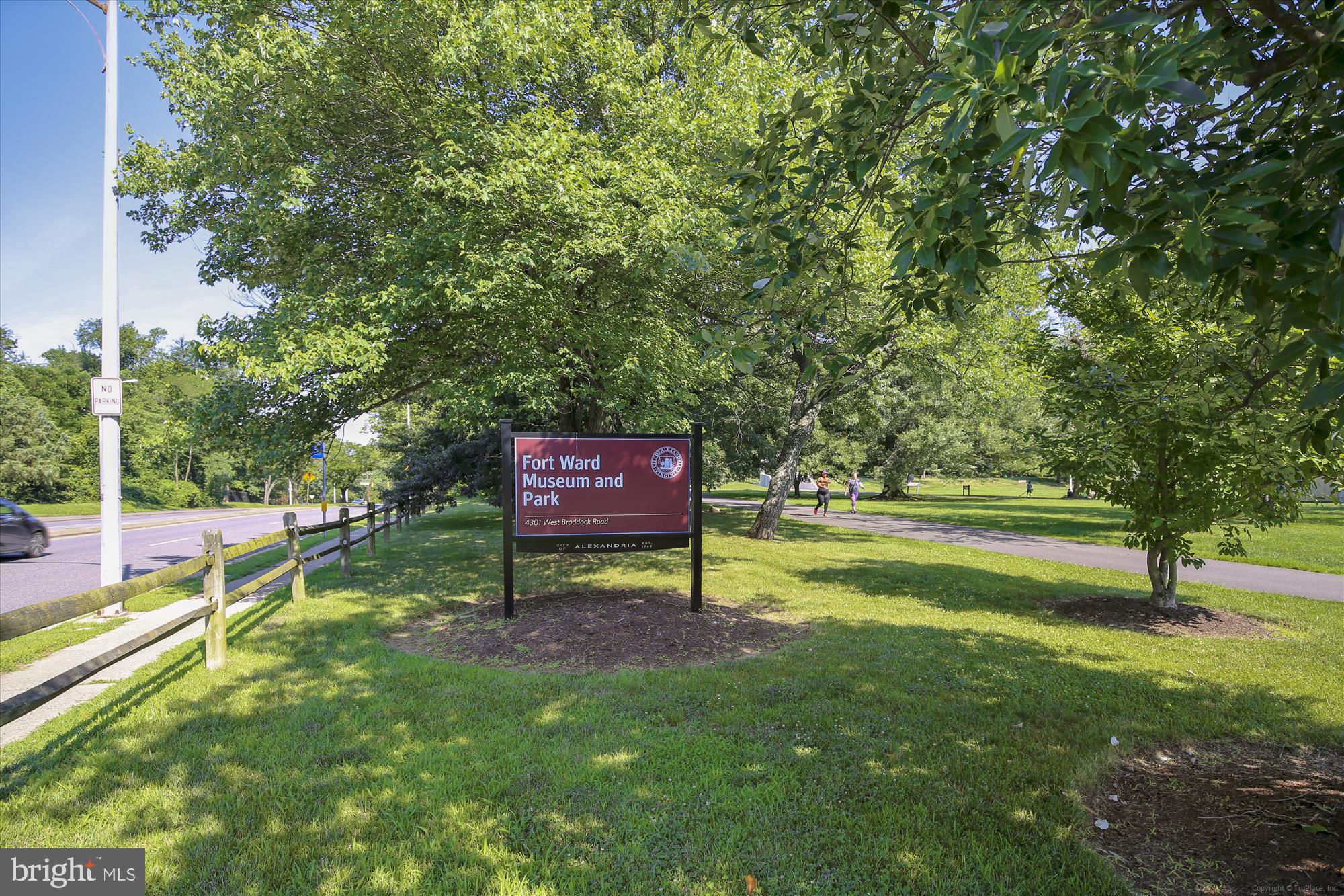 GROVE AT ARLINGTON - Residential