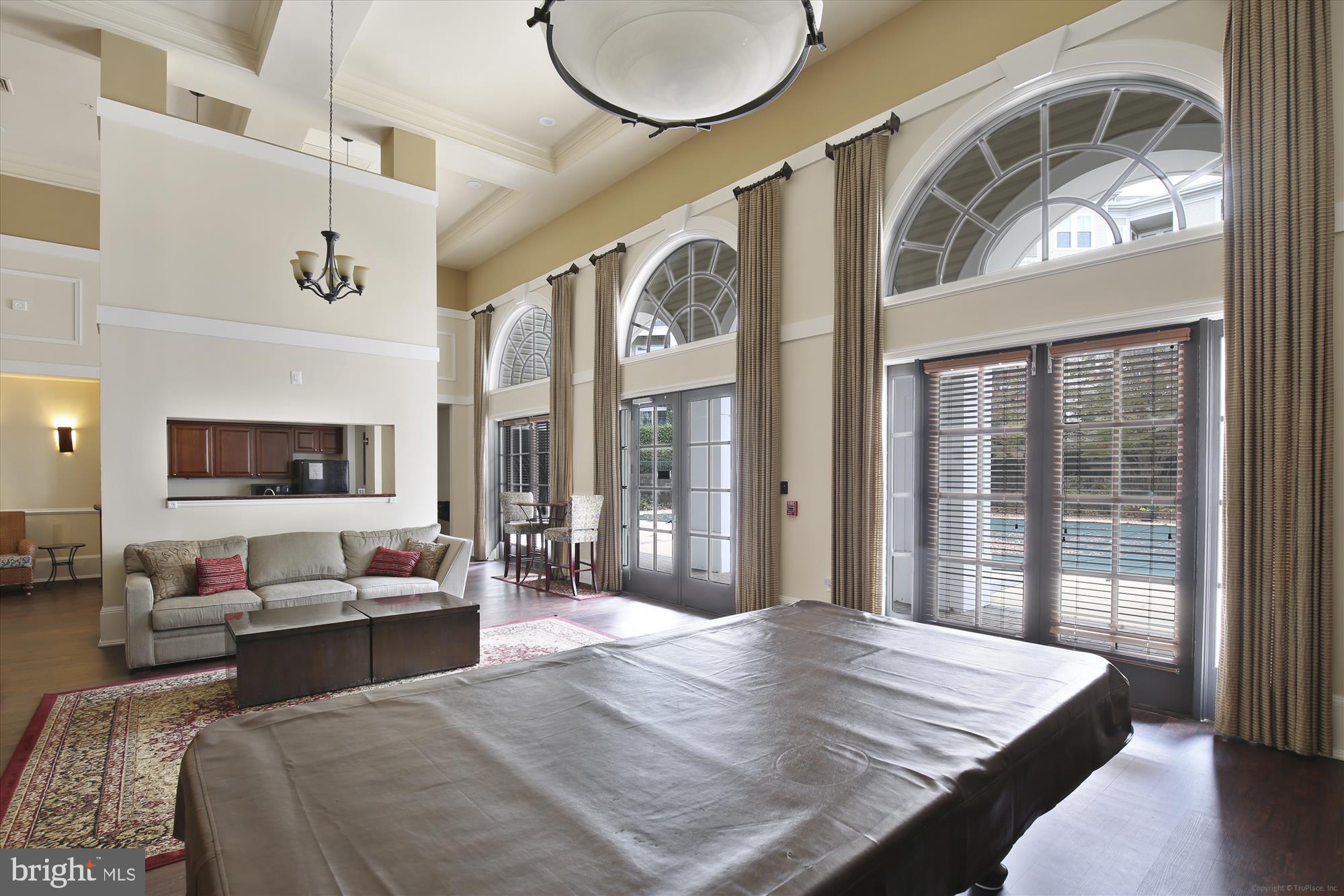 GROVE AT ARLINGTON - Residential