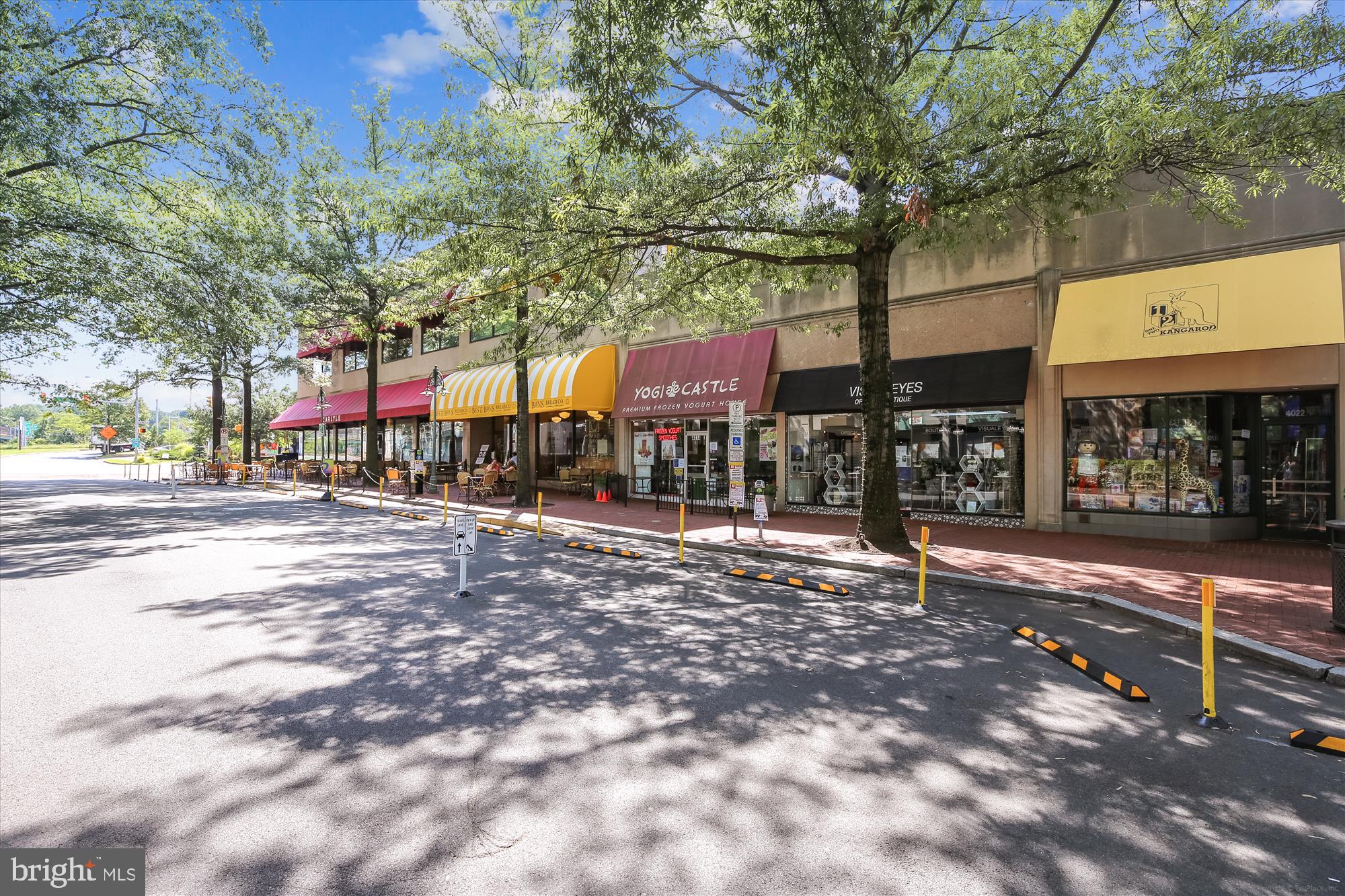 GROVE AT ARLINGTON - Residential