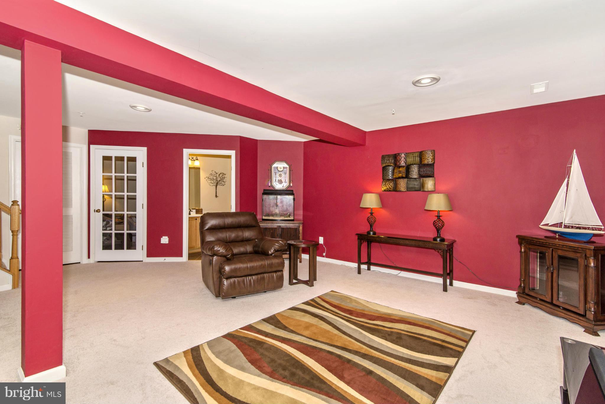 WILLOW BROOK - Residential