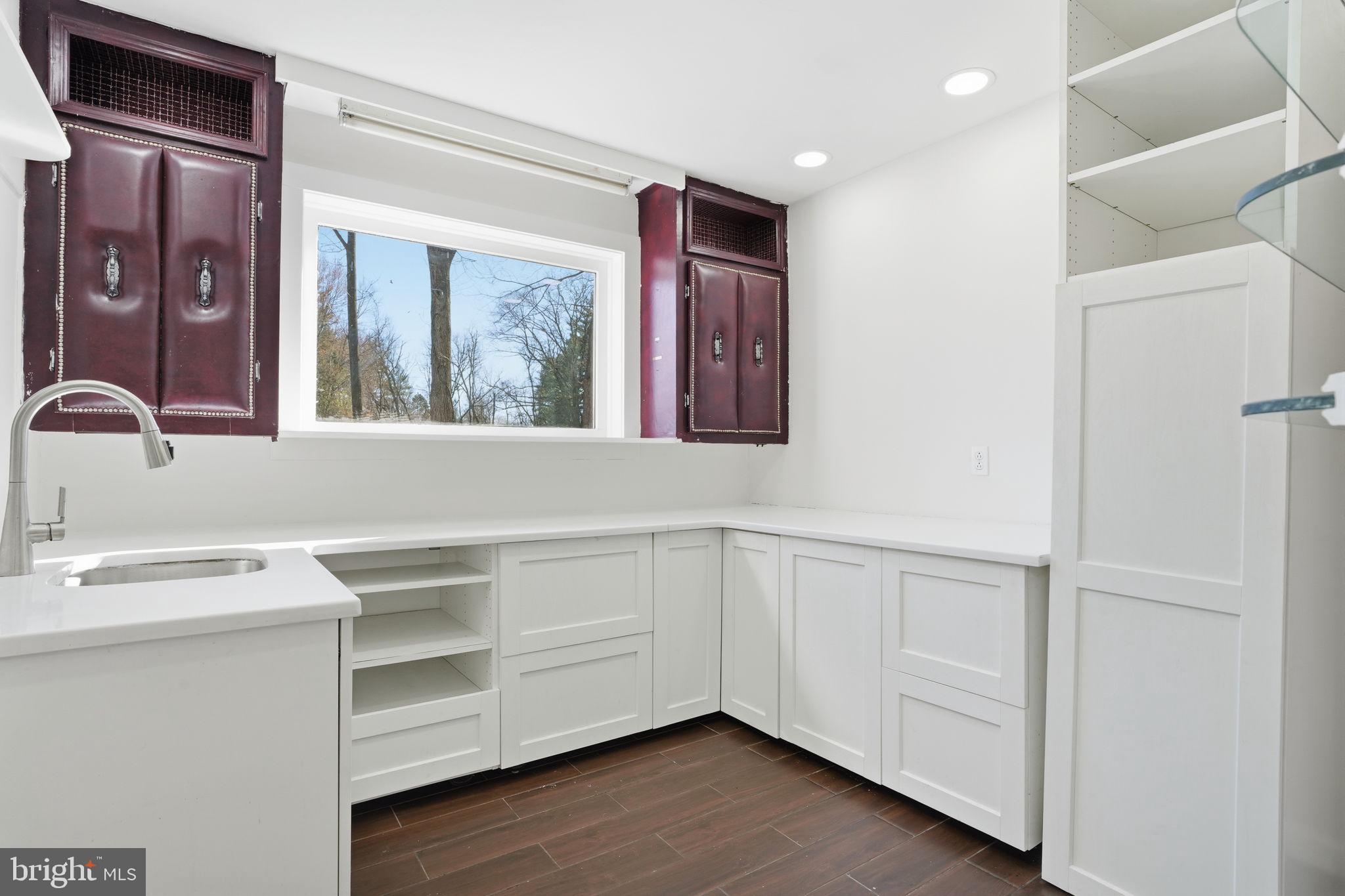 STROUDSBURG - Residential