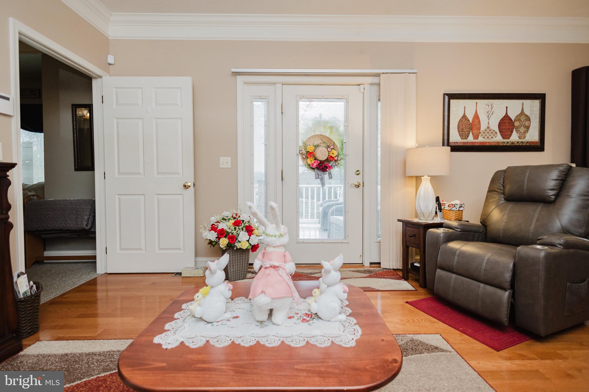 WINFIELD - Residential