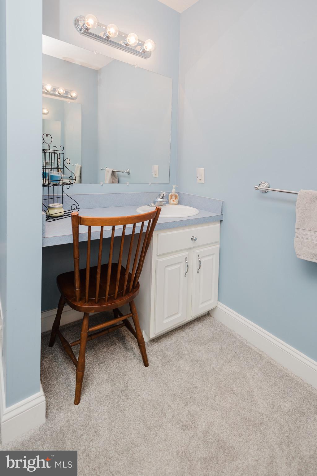 WINFIELD - Residential