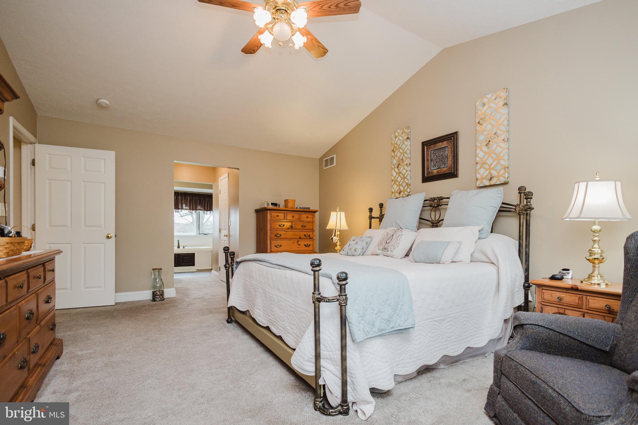 WINFIELD - Residential