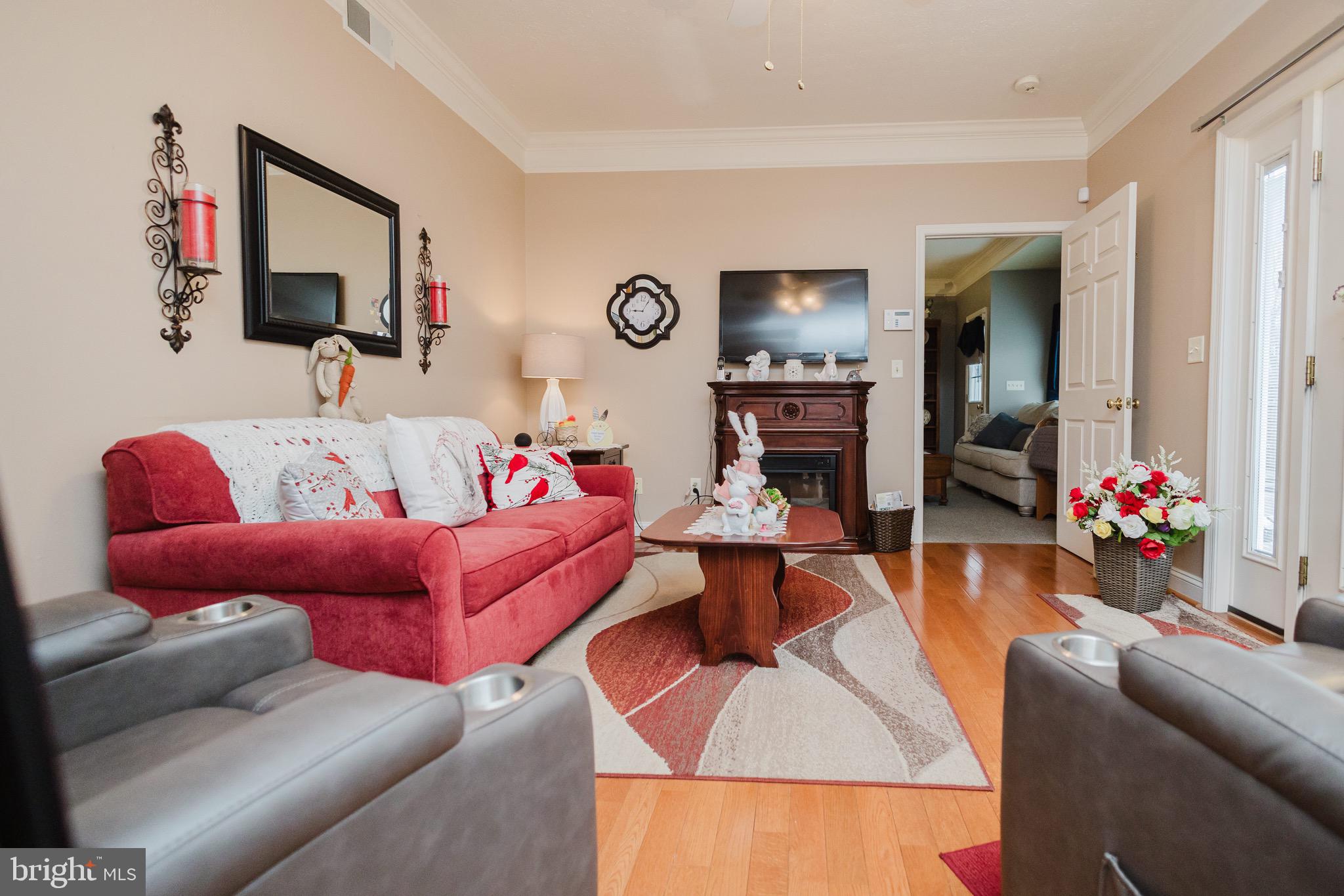 WINFIELD - Residential