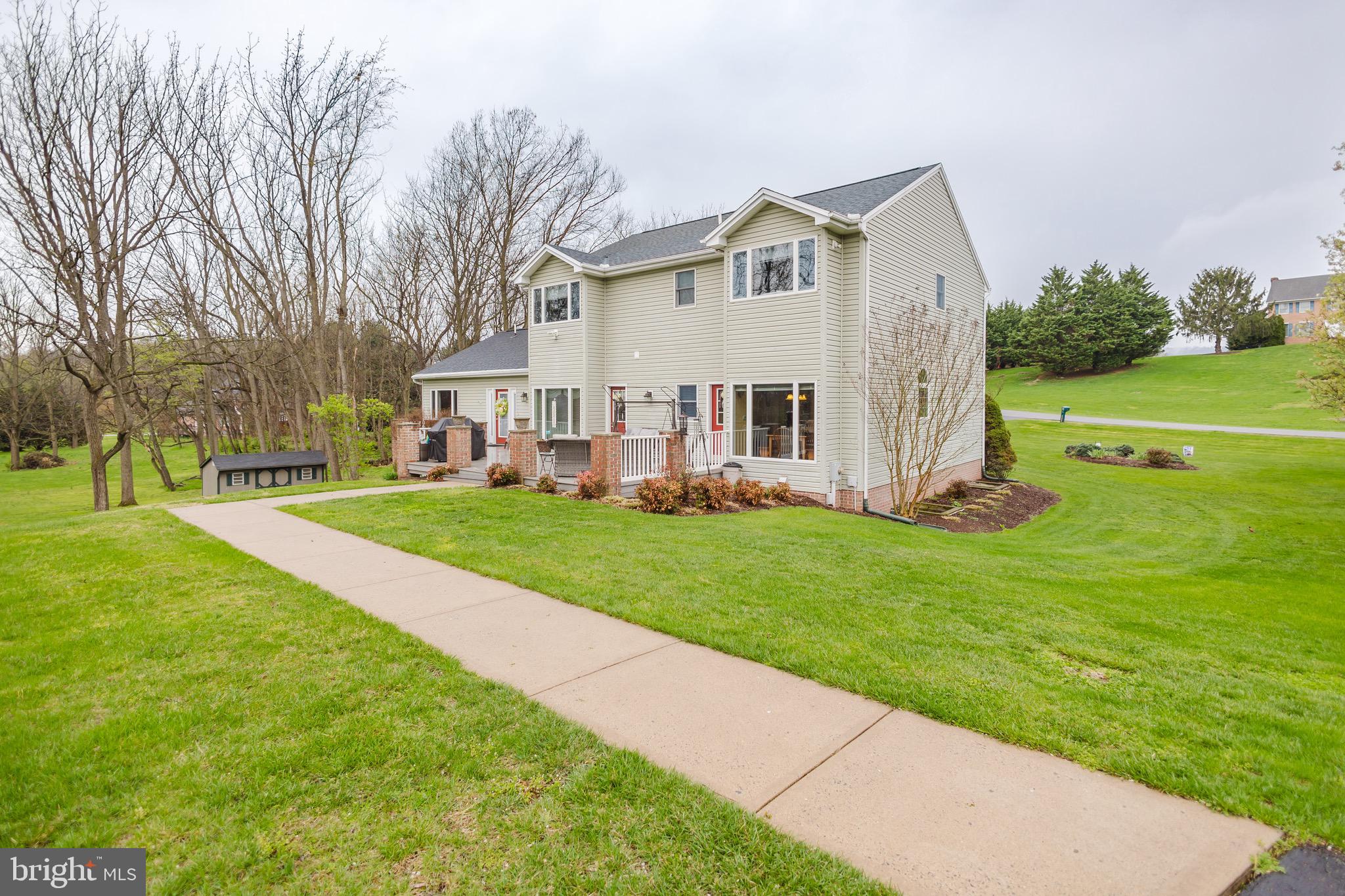 WINFIELD - Residential