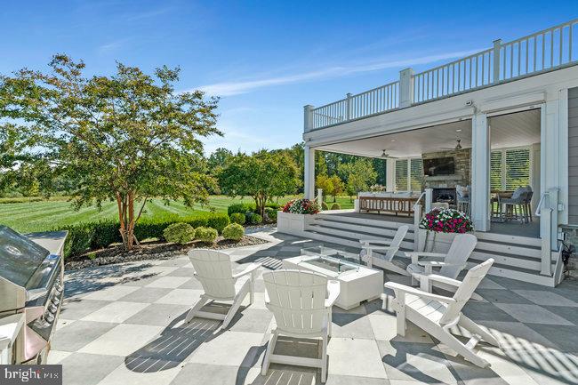 EVERGREEN VILLAGE - Residential