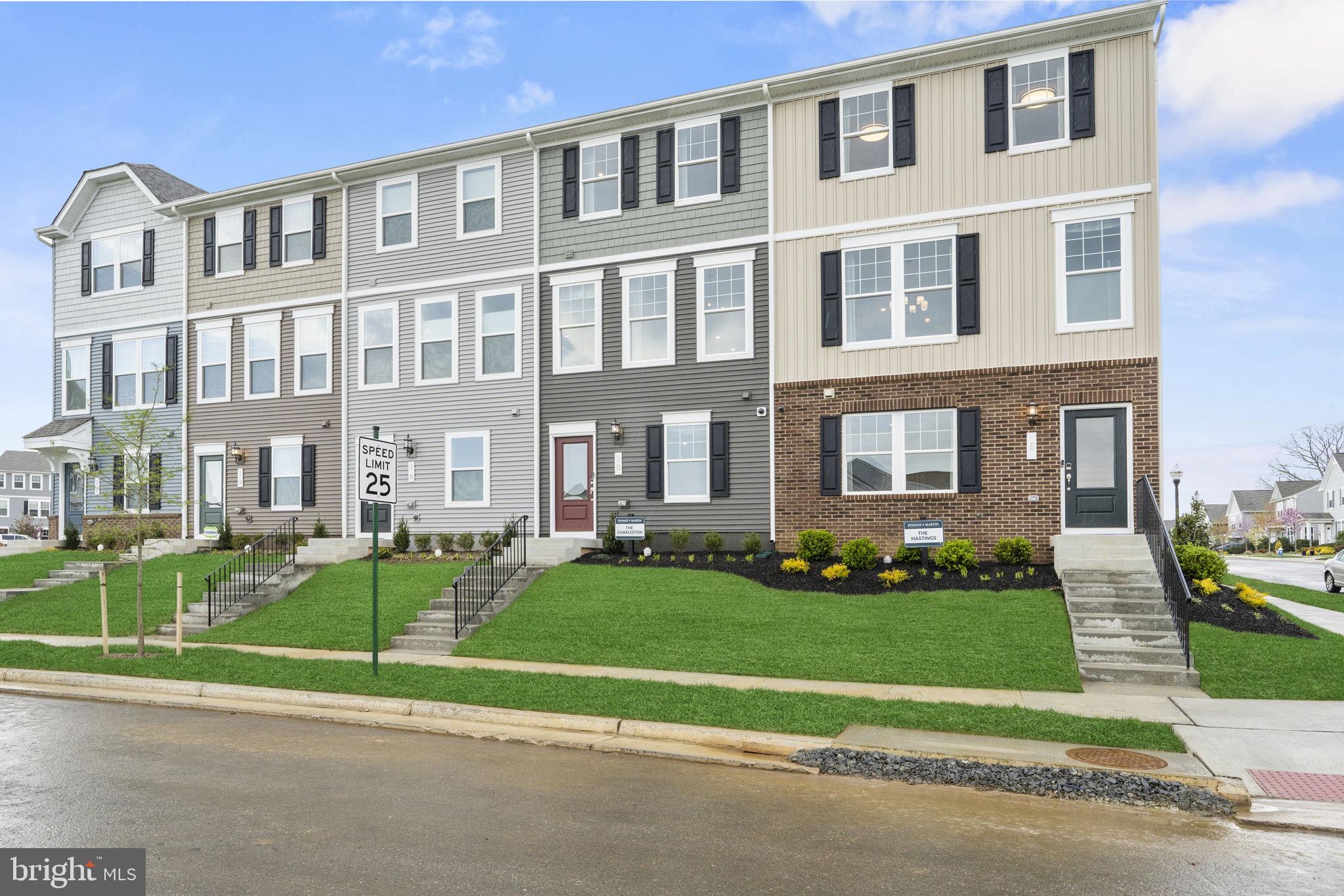 PRESIDENTS POINTE - Residential