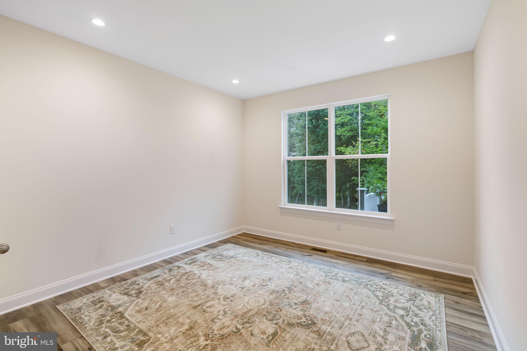 OAK RIDGE - Residential