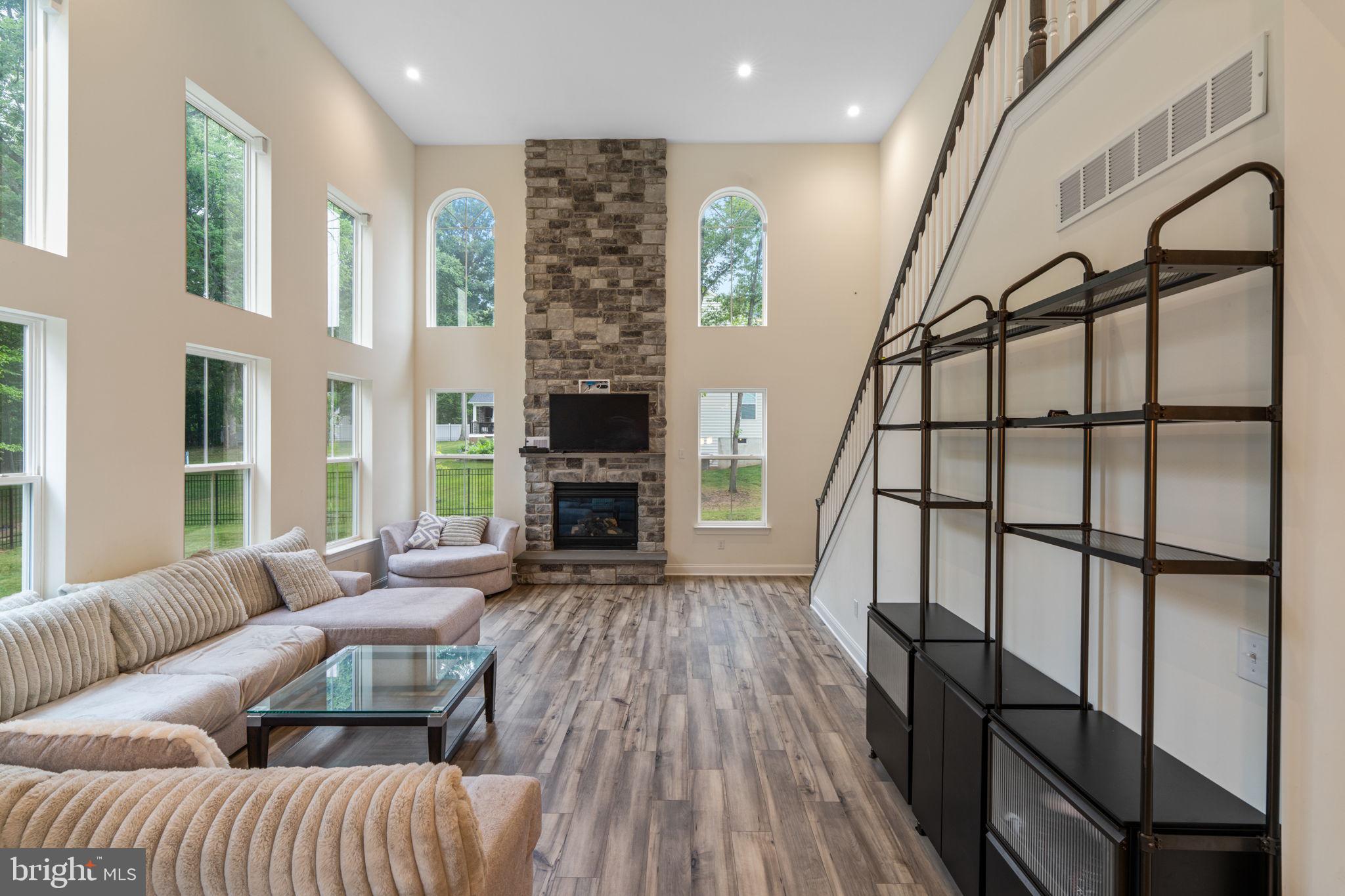 OAK RIDGE - Residential