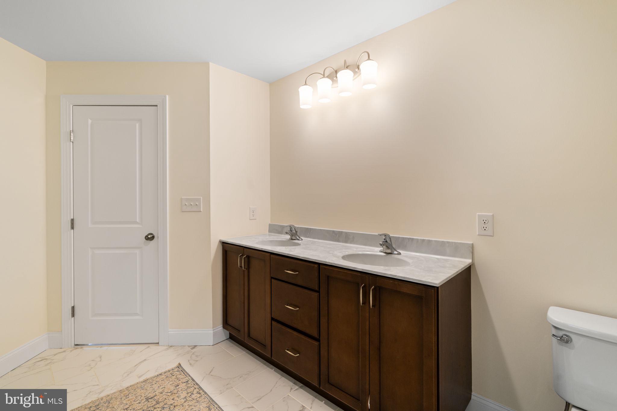 OAK RIDGE - Residential