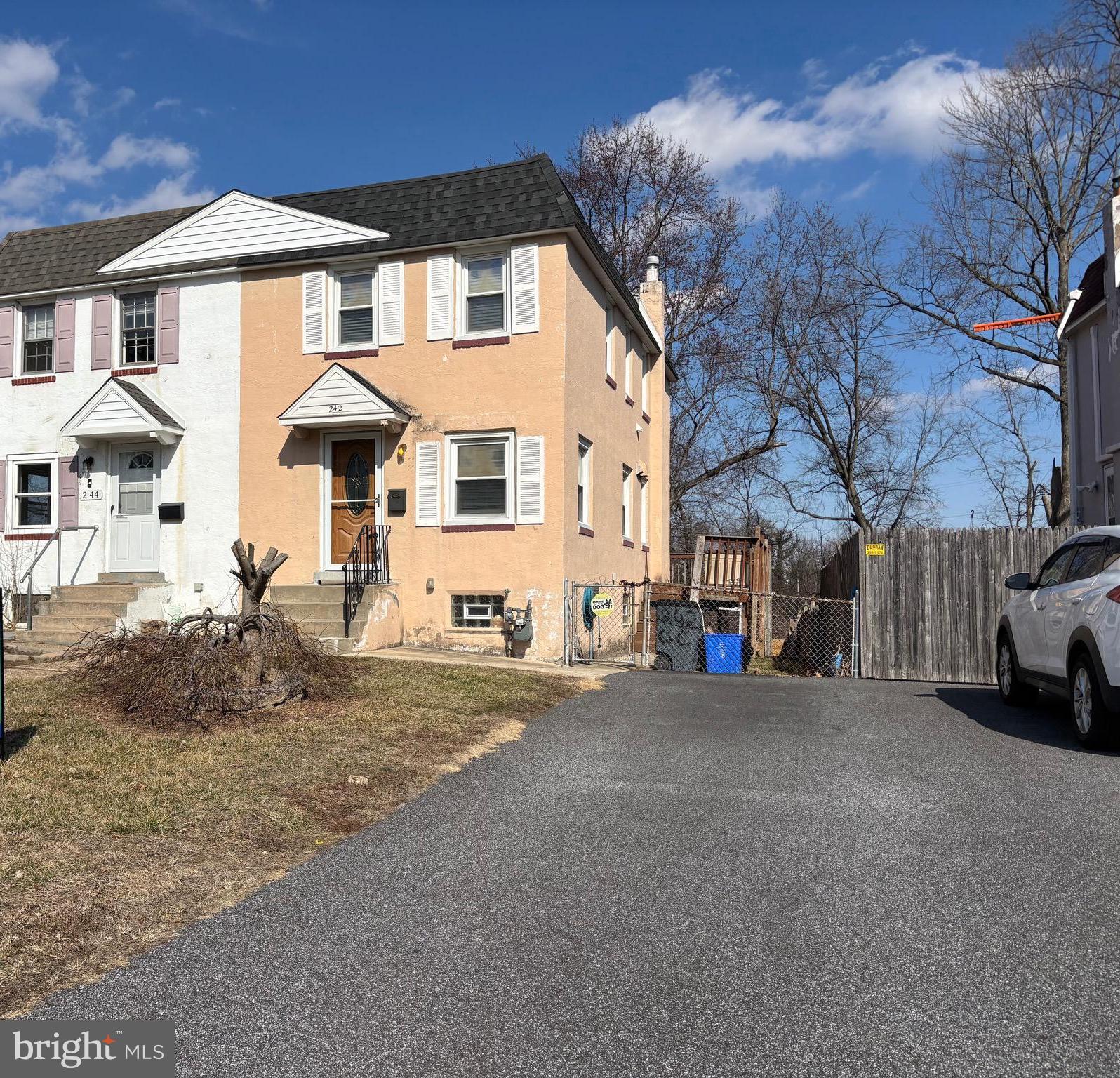 RIDLEY PARK - Residential