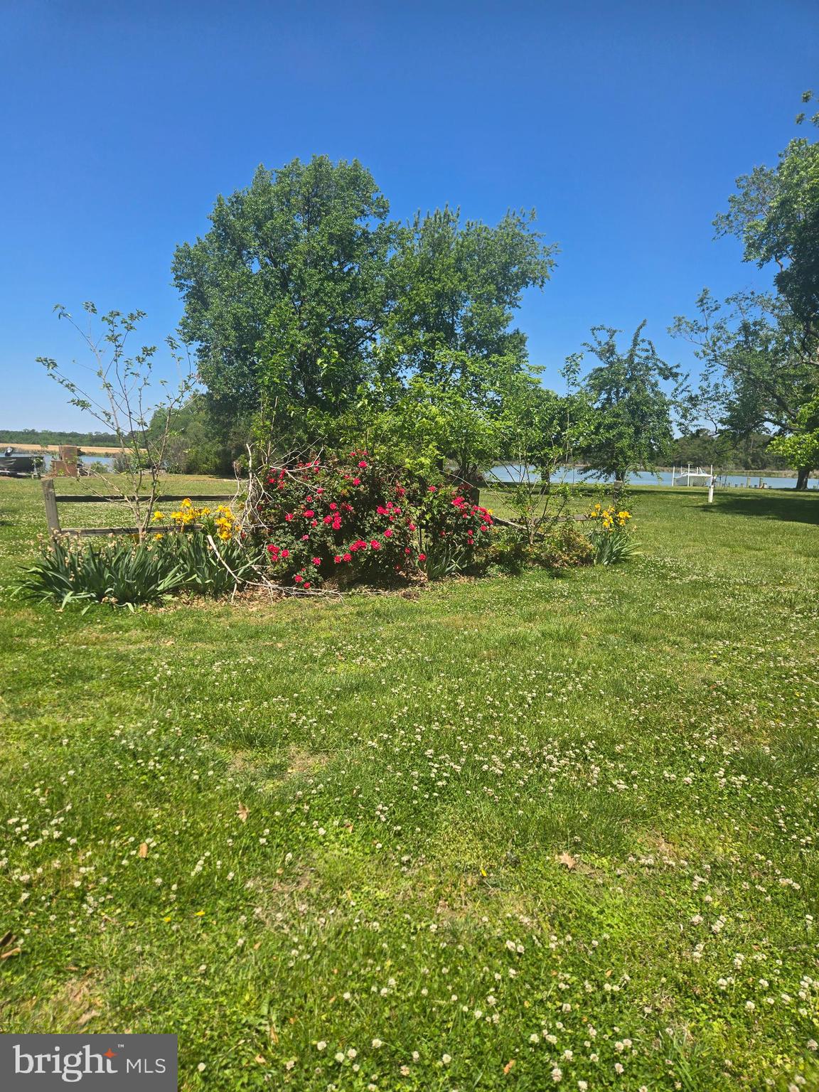 PAW PAW ACRES - Residential
