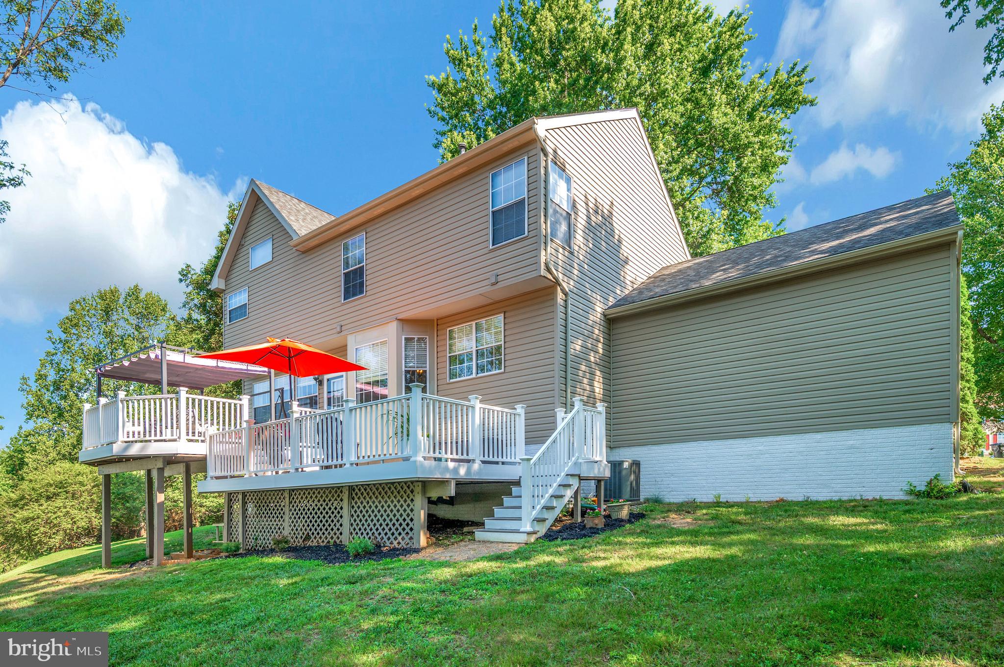 THOMASSON CROSSING - Residential
