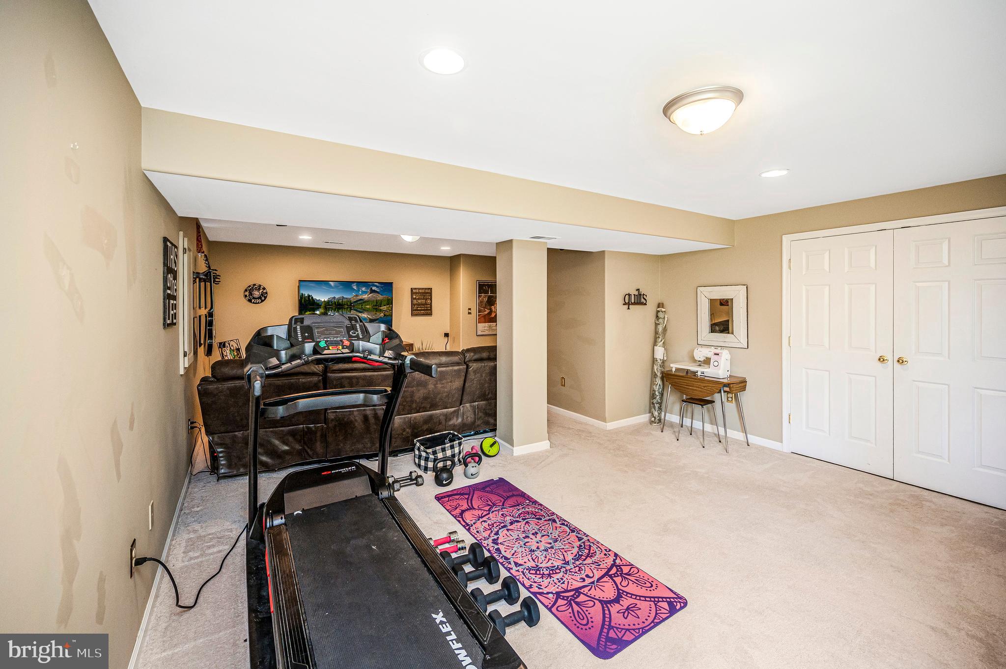 THOMASSON CROSSING - Residential