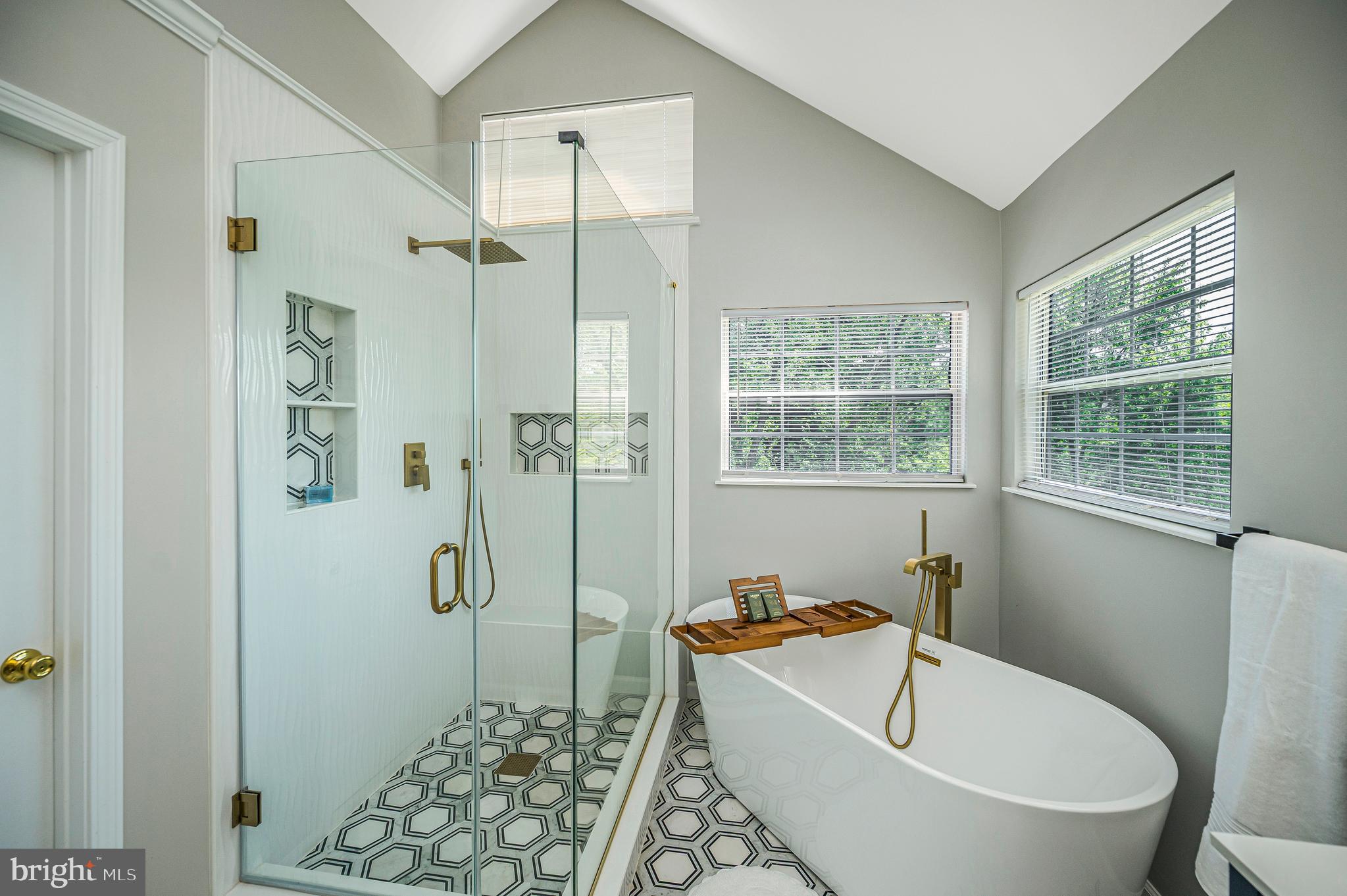THOMASSON CROSSING - Residential