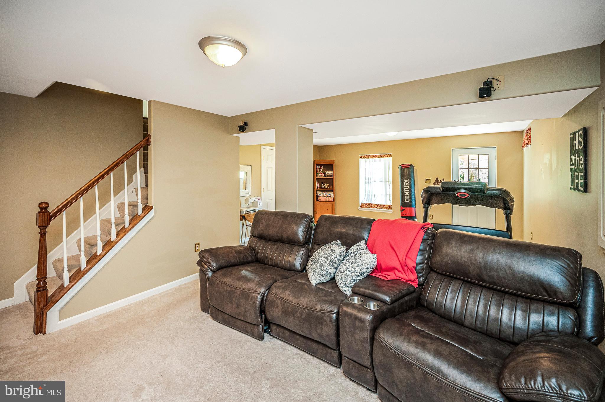 THOMASSON CROSSING - Residential