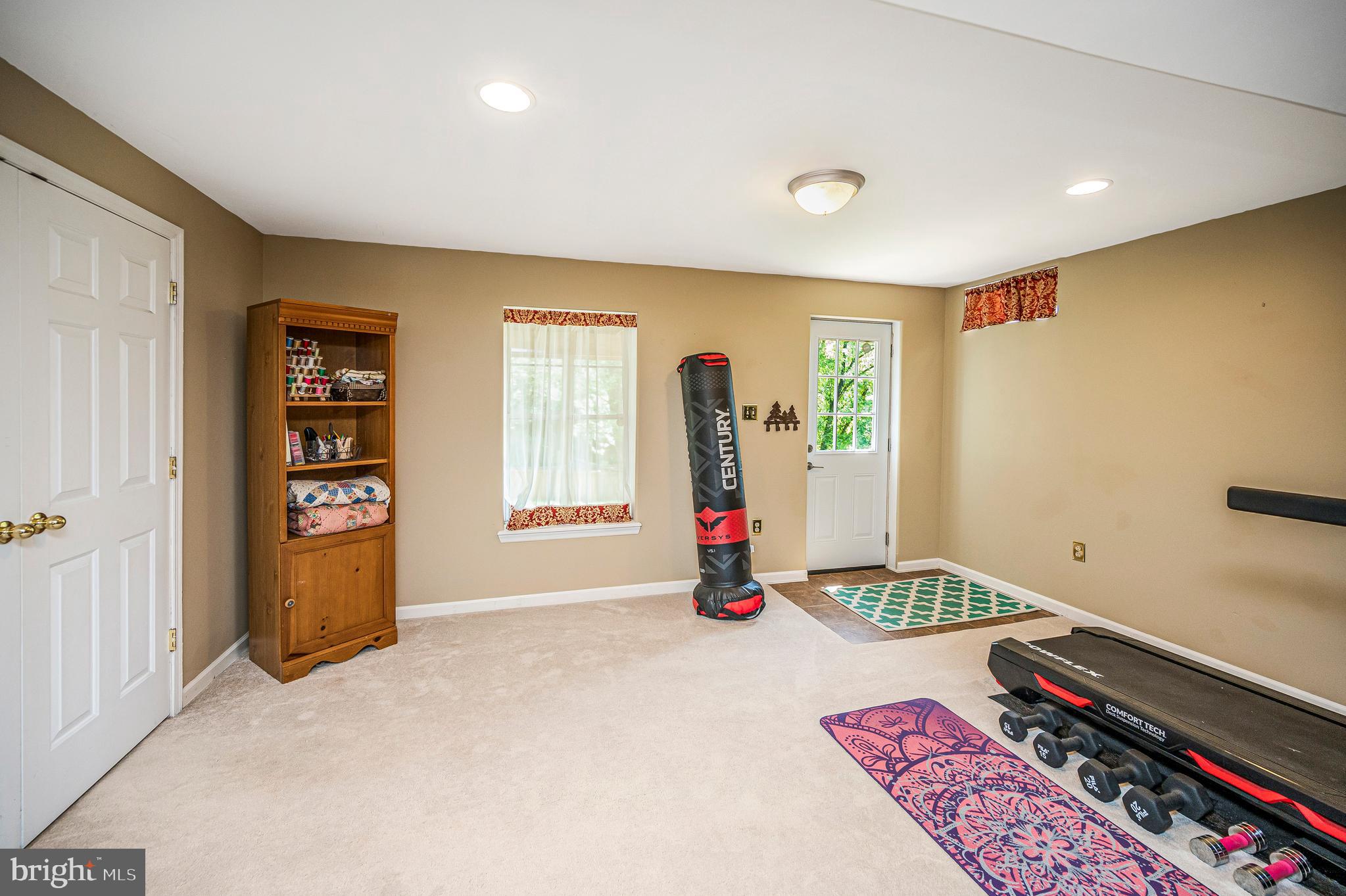 THOMASSON CROSSING - Residential