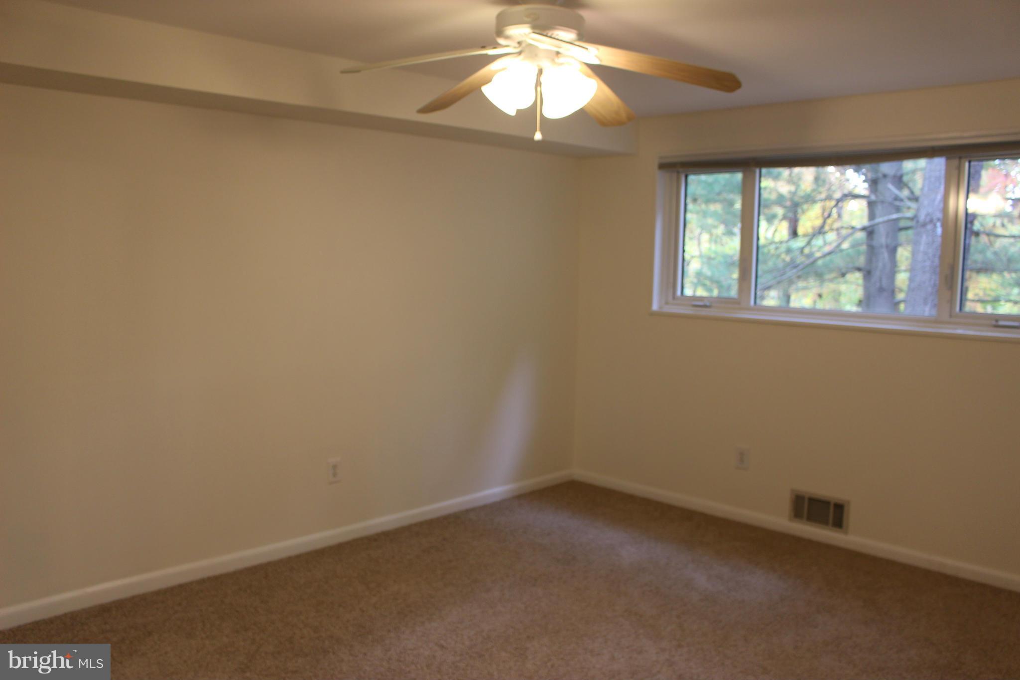 PARKSIDE CONDOMINIUMS - Residential Lease
