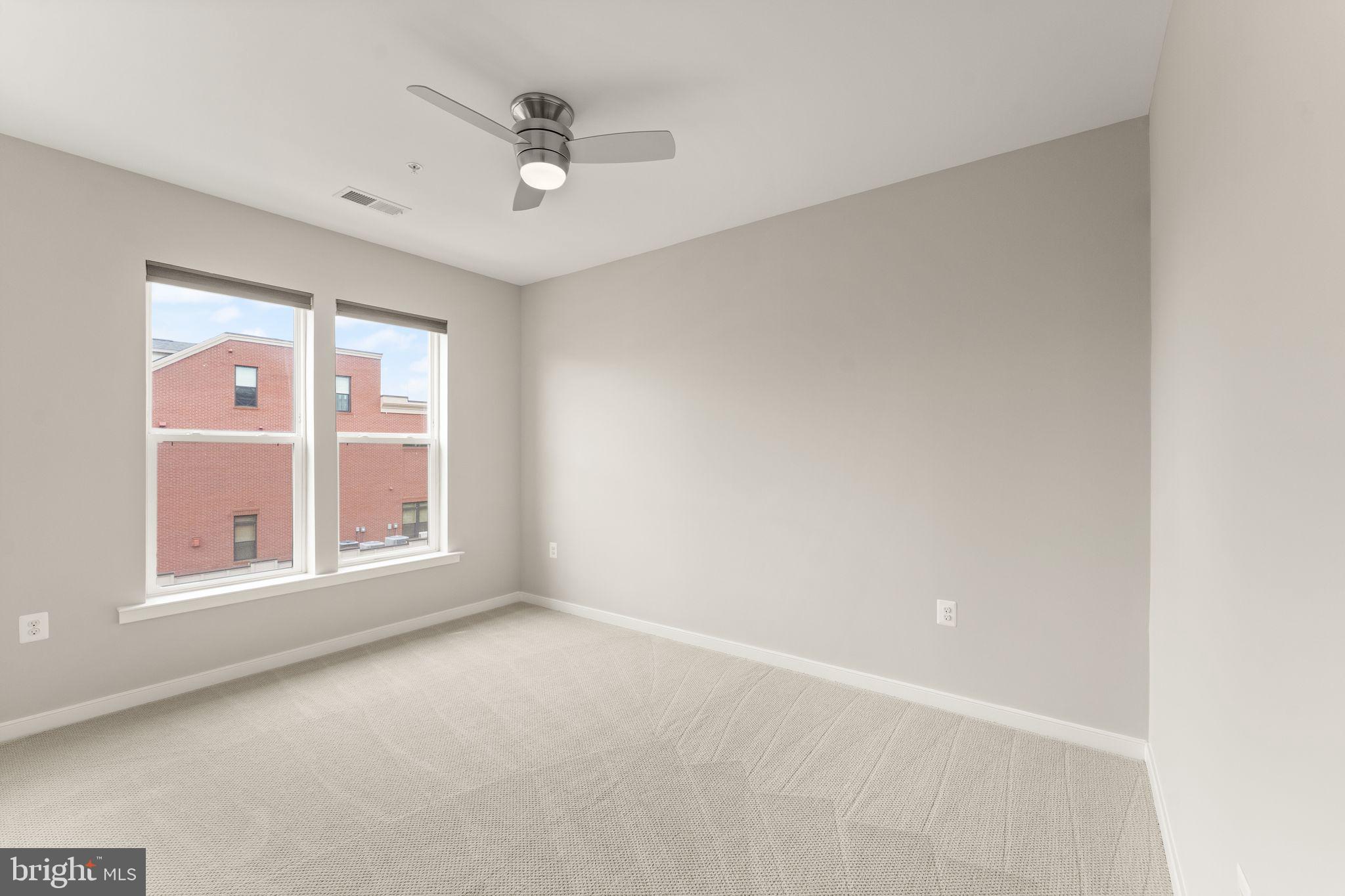 CRESCENT PLACE - Residential