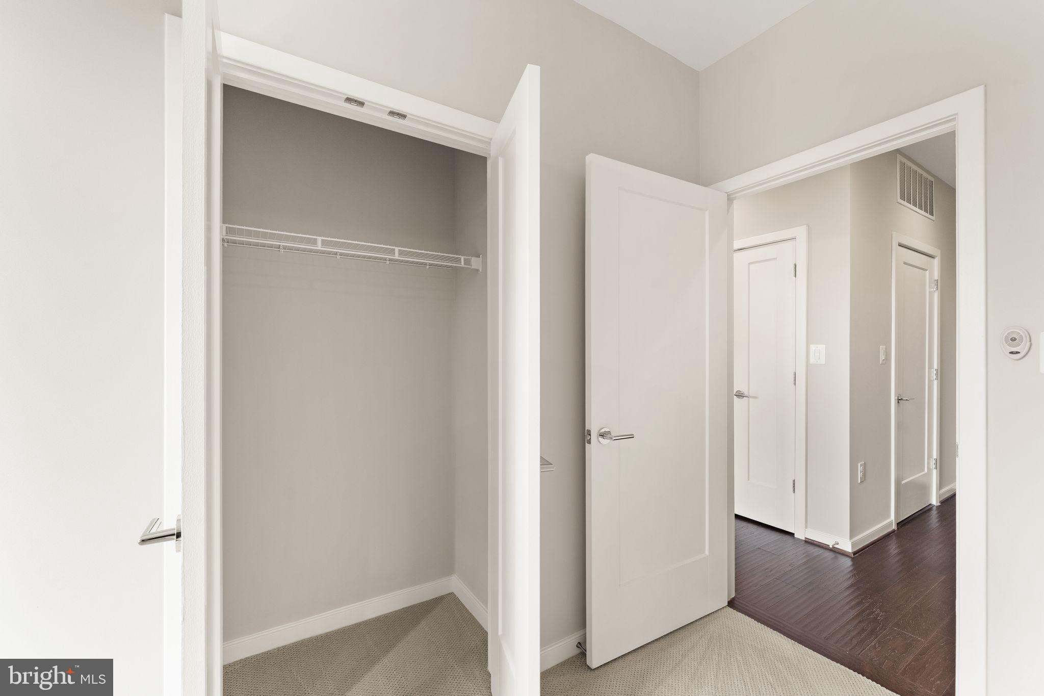 CRESCENT PLACE - Residential