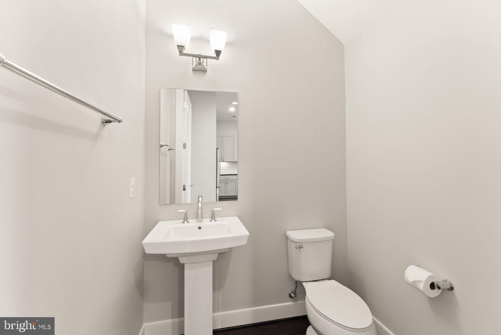 CRESCENT PLACE - Residential