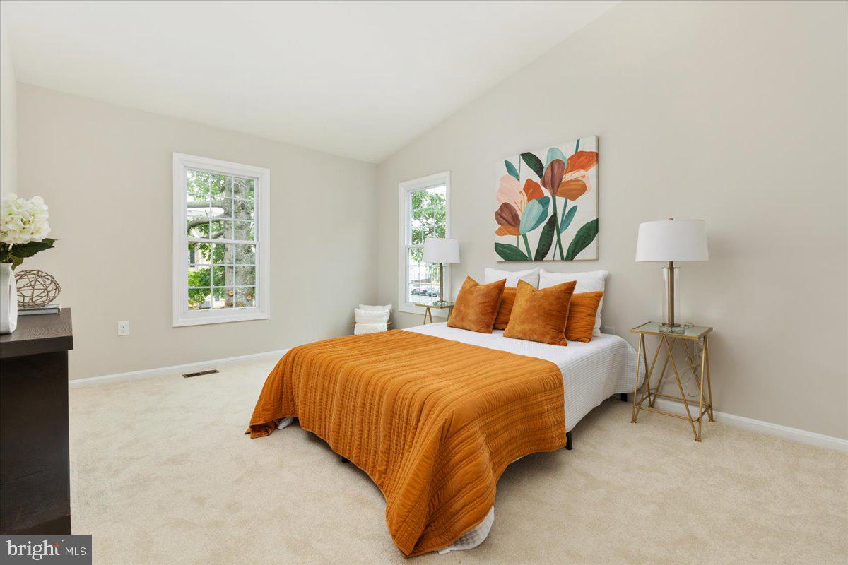 STONINGTON - Residential