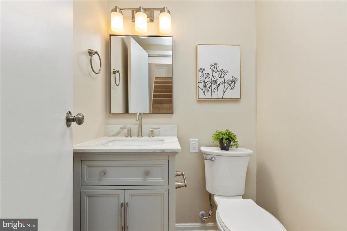 STONINGTON - Residential