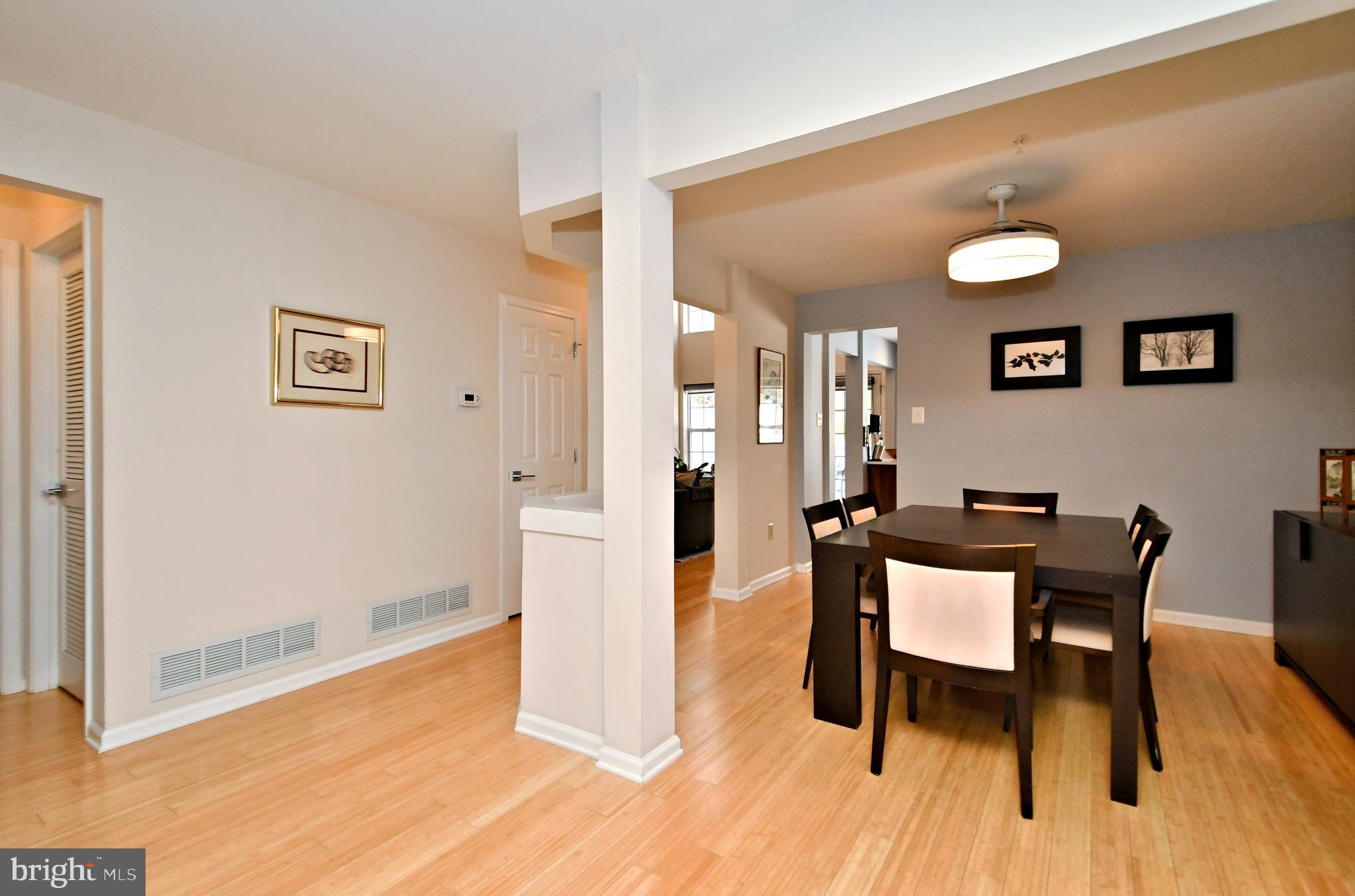 WILSHIRE HUNT - Residential