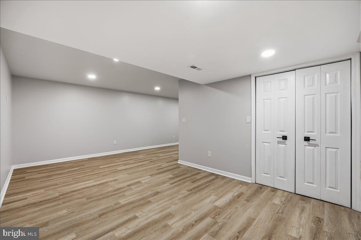 HOWARDS TRUST - Residential