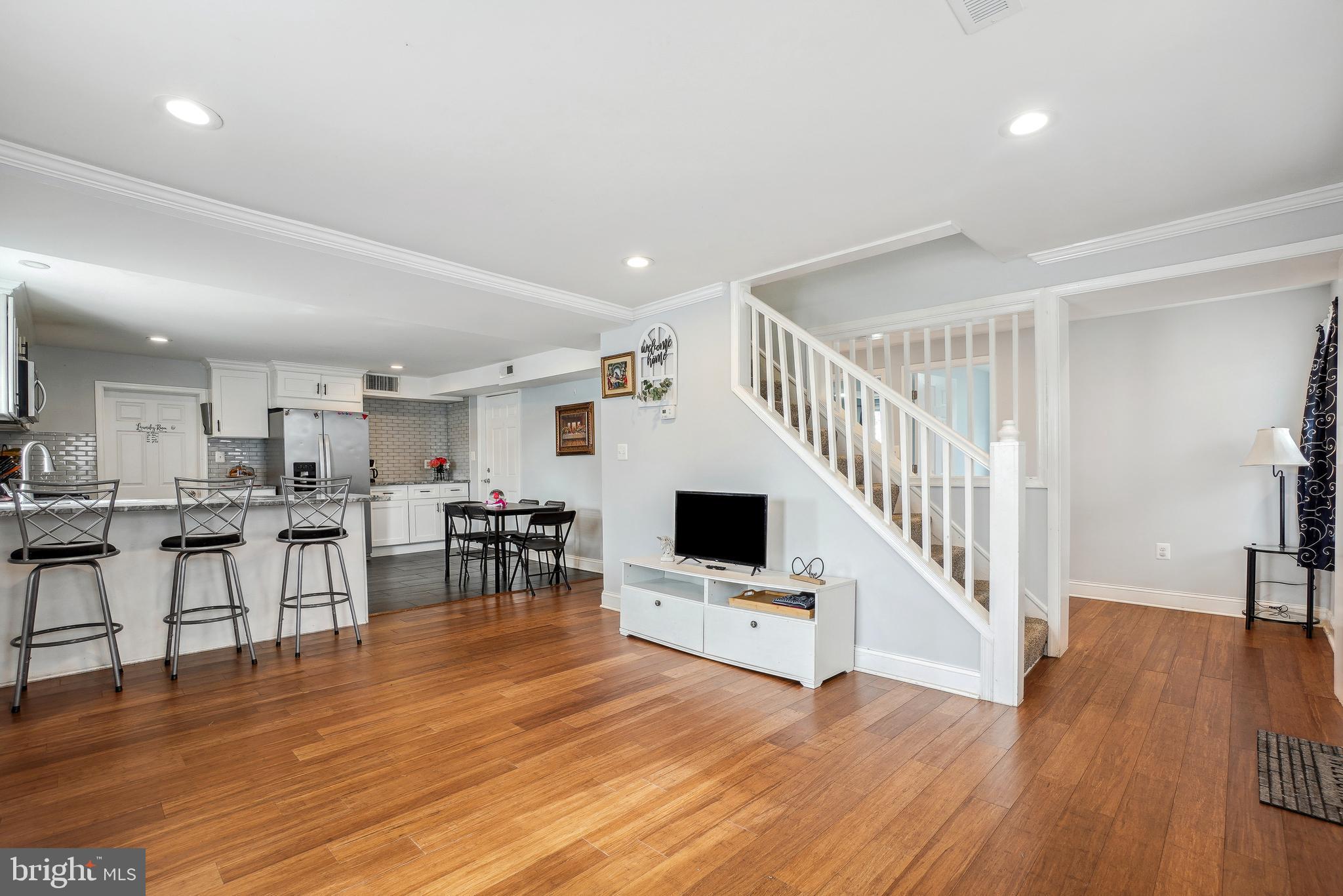 COLUMBIA PARK - Residential