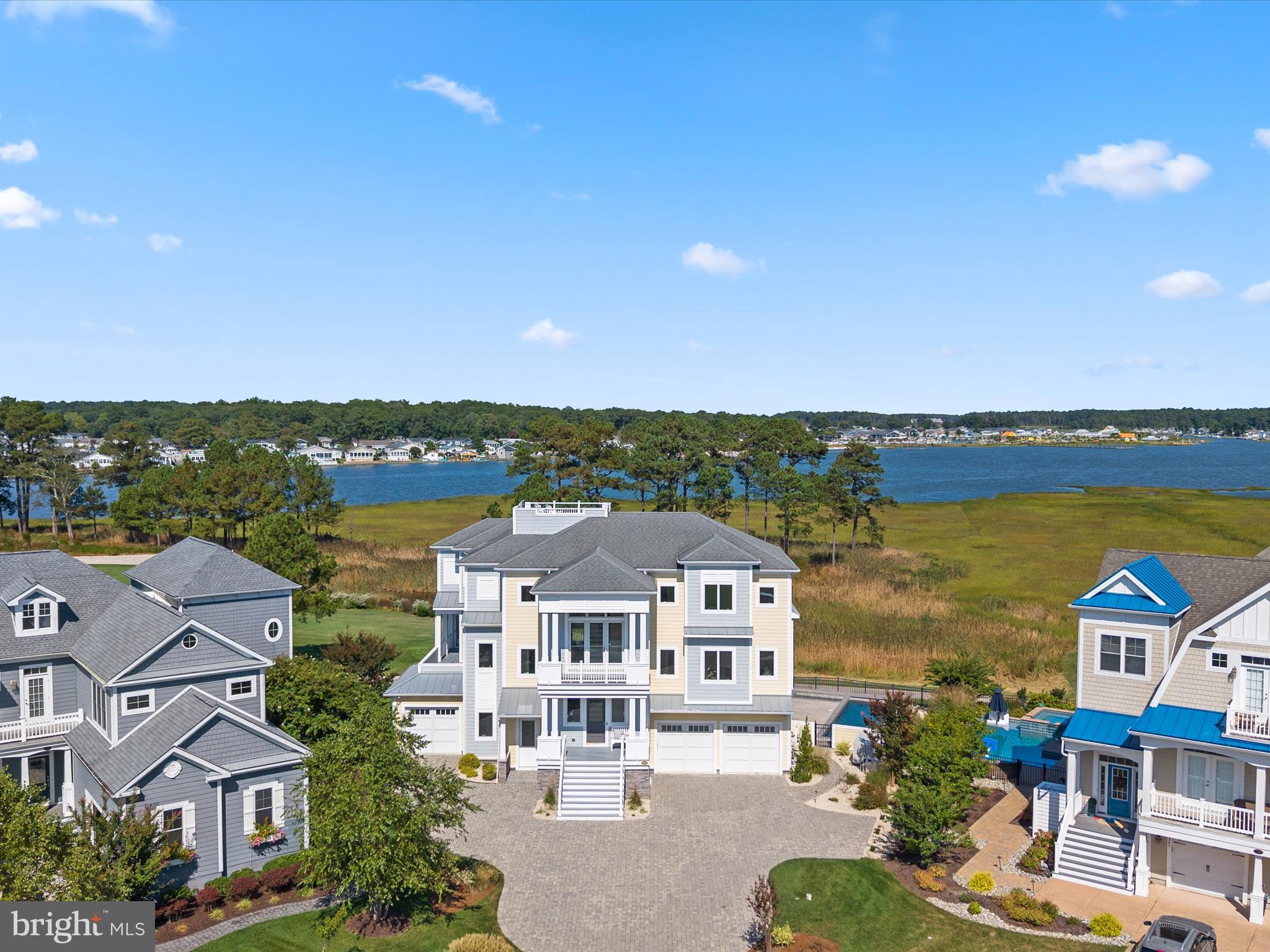 PENINSULA - Residential